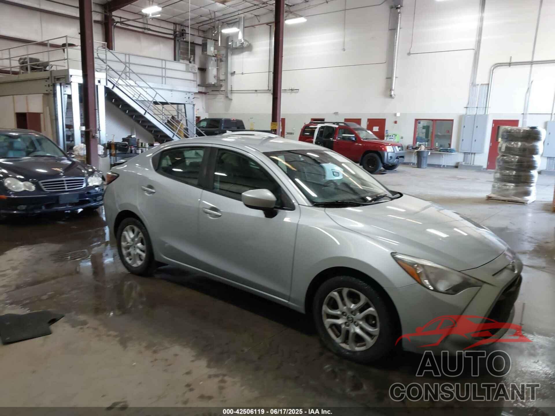 TOYOTA YARIS IA 2017 - 3MYDLBYV4HY156159
