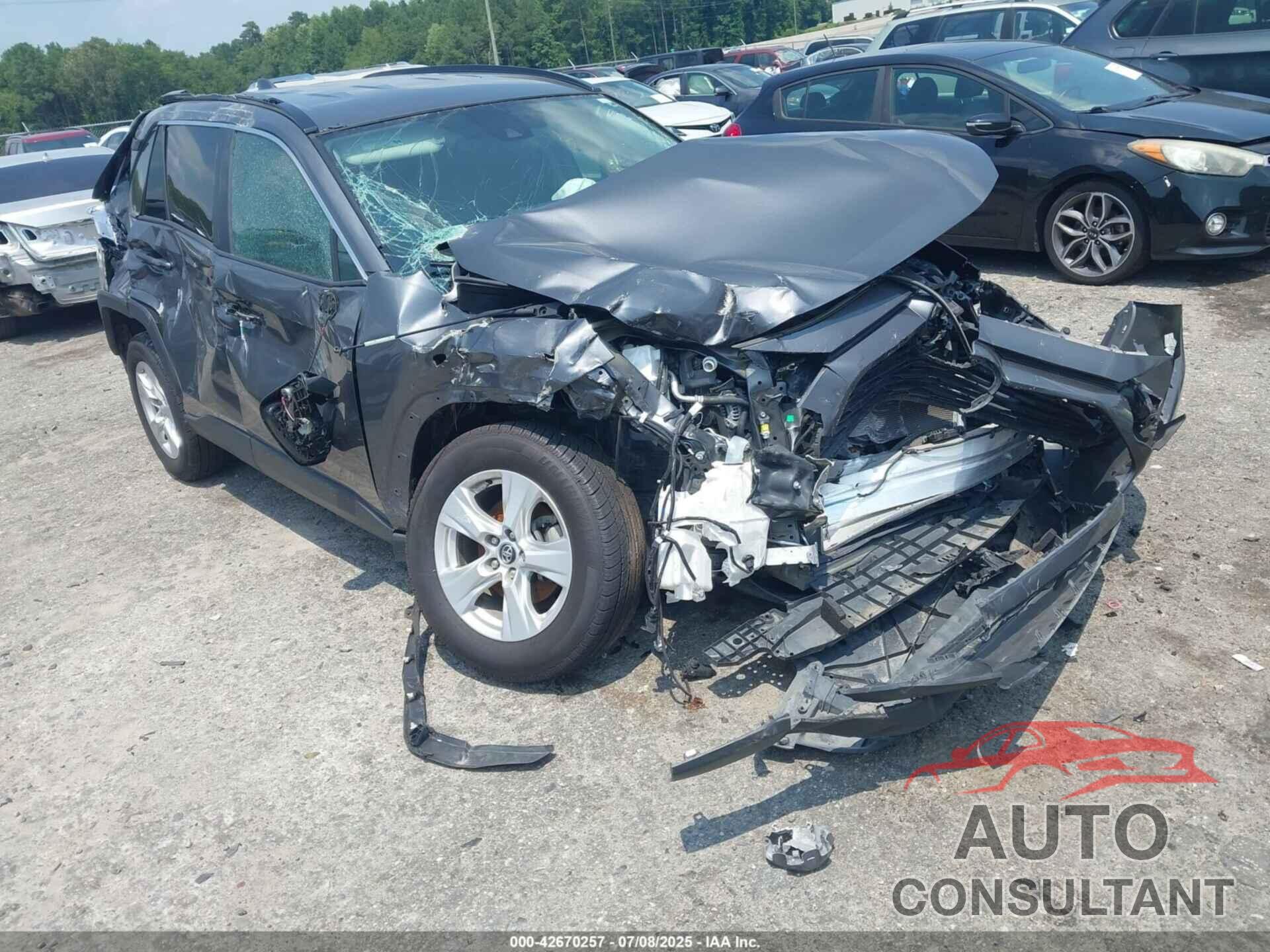 TOYOTA RAV4 2021 - 2T3W1RFV2MW113075