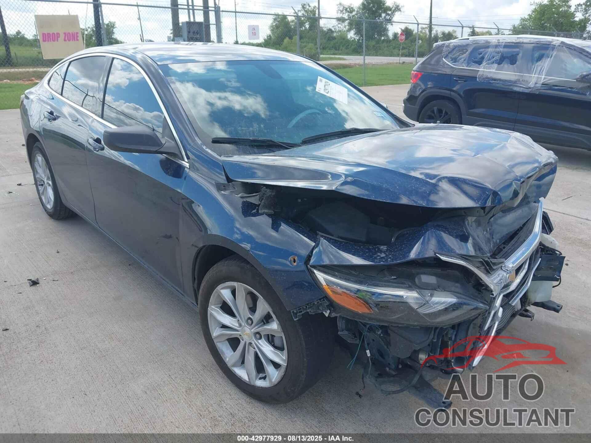 CHEVROLET MALIBU 2022 - 1G1ZD5ST0NF196003