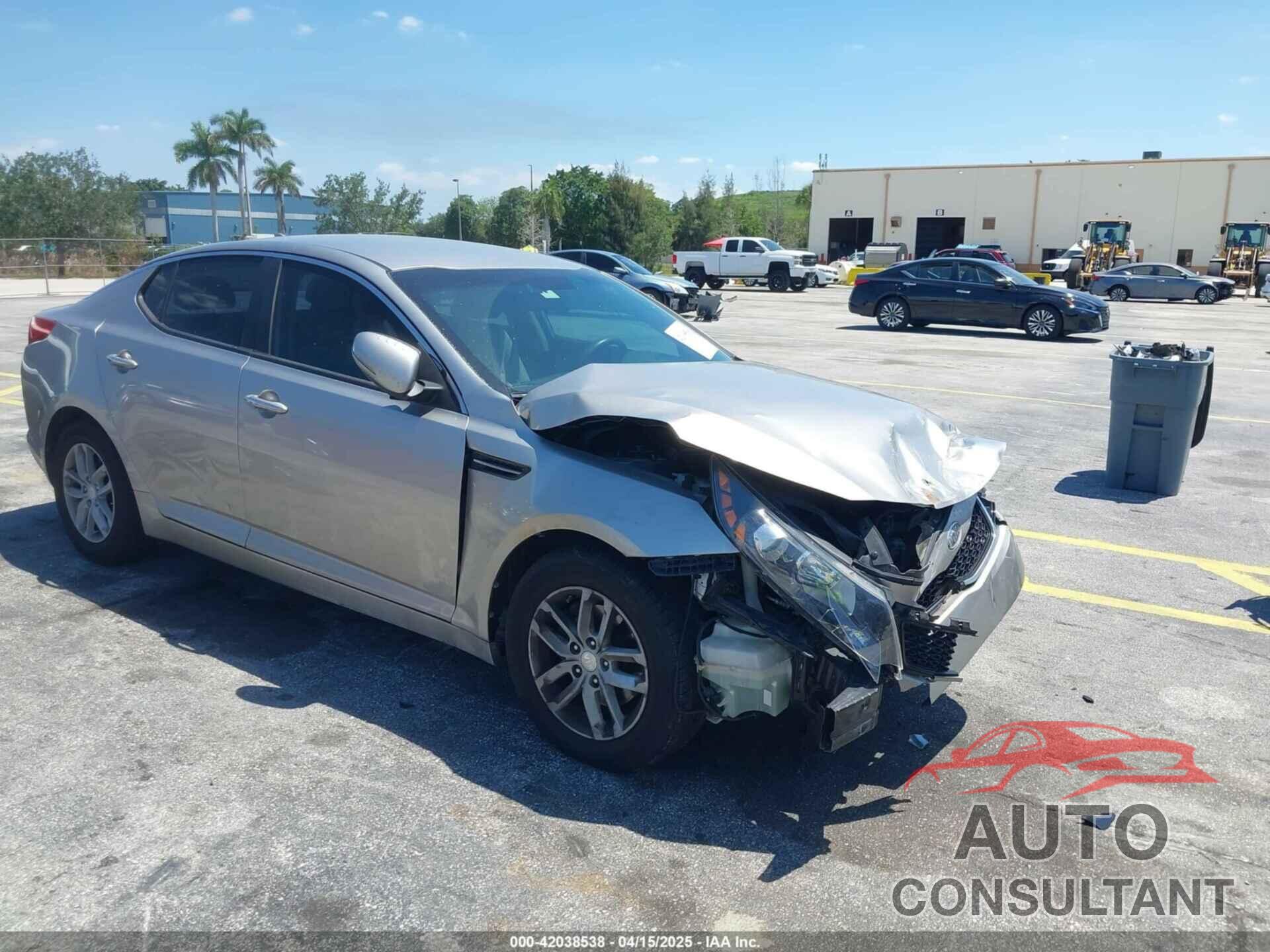 KIA OPTIMA 2012 - 5XXGM4A78CG038181