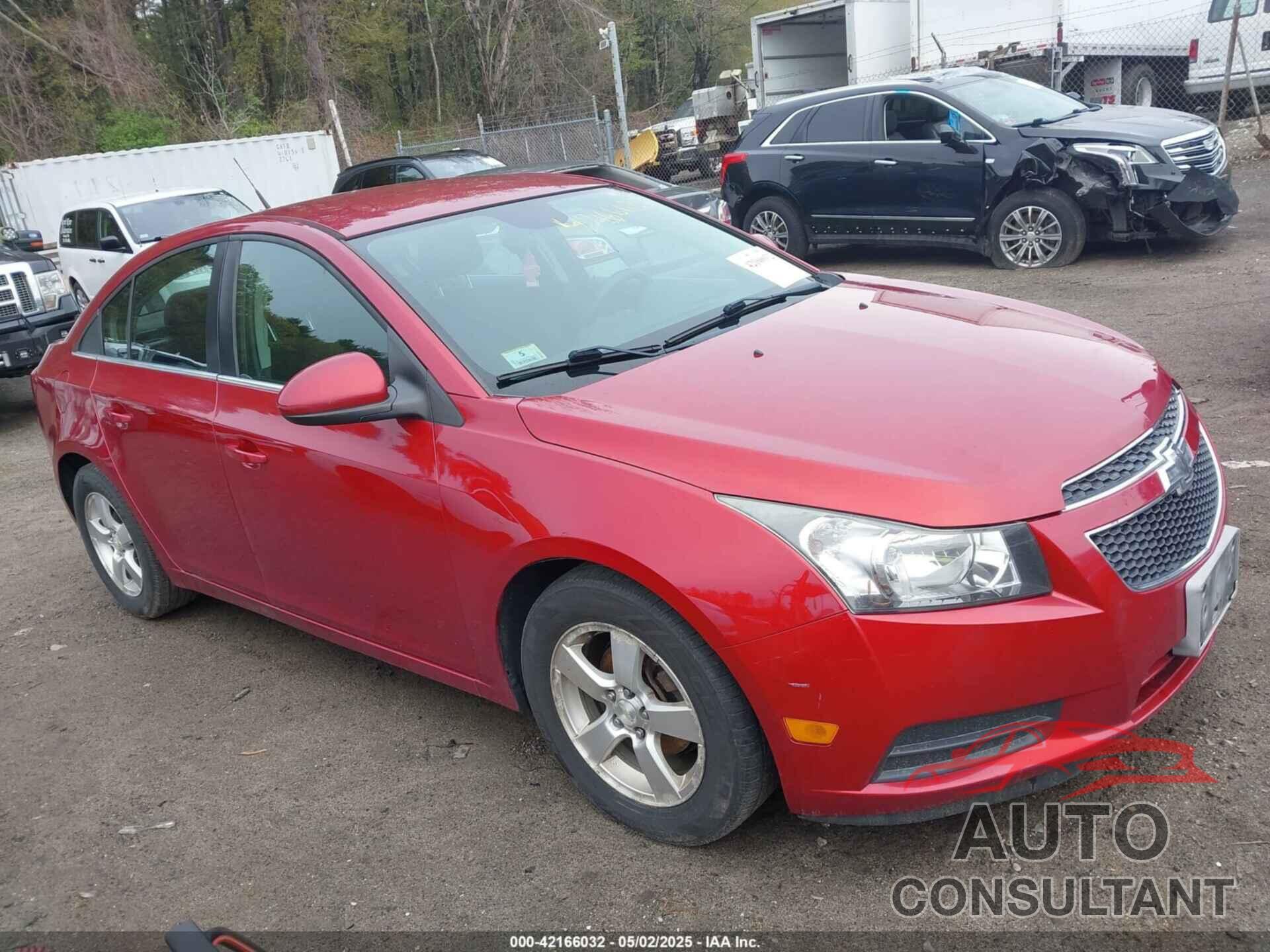 CHEVROLET CRUZE 2014 - 1G1PC5SB3E7356192