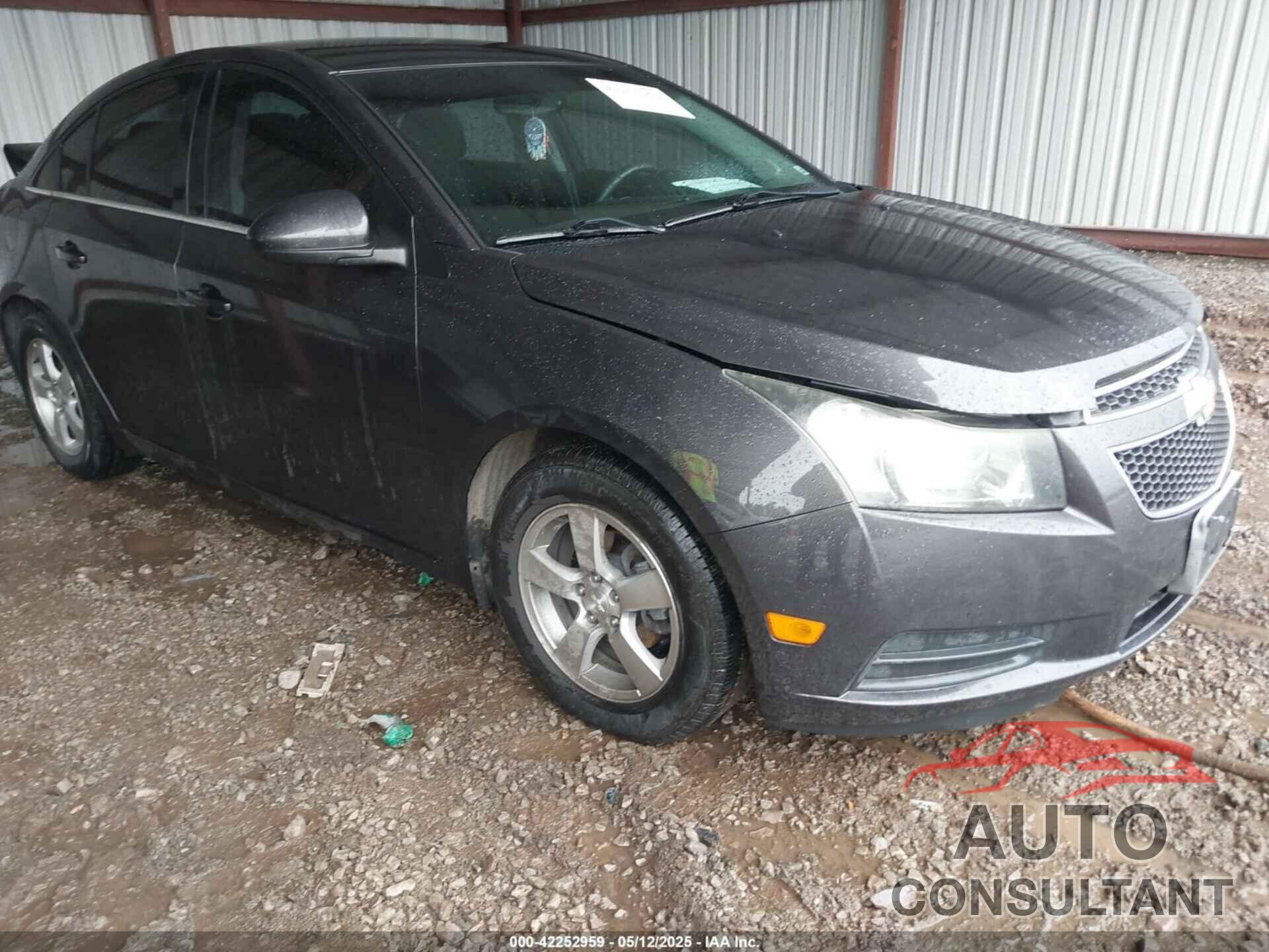 CHEVROLET CRUZE 2014 - 1G1PC5SB4E7350997
