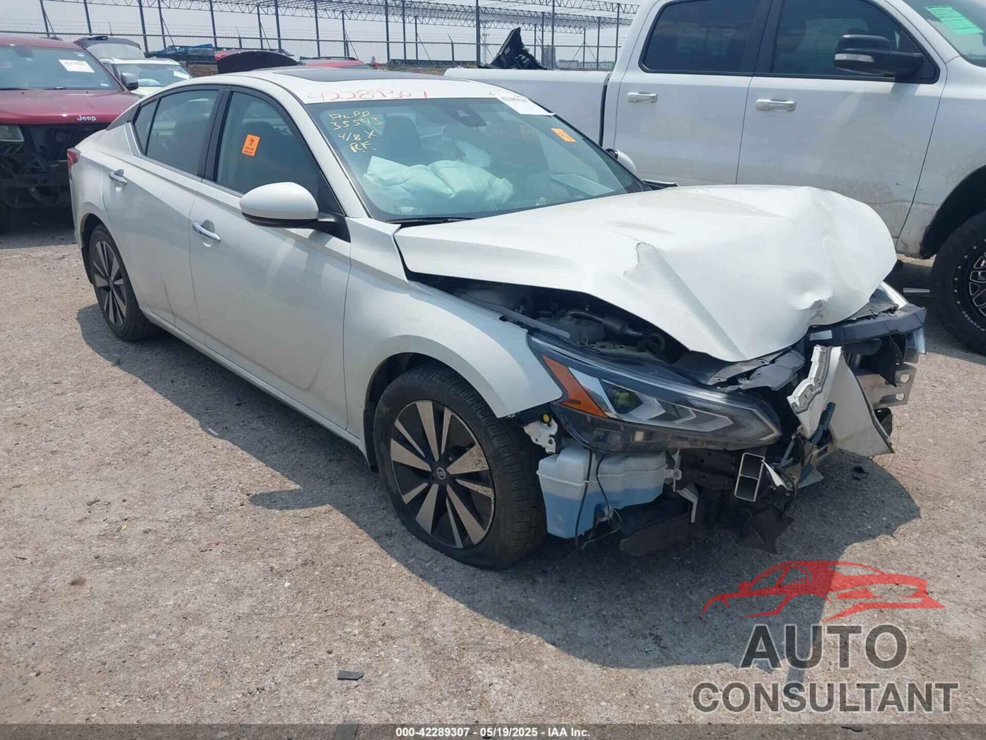 NISSAN ALTIMA 2022 - 1N4BL4DV1NN323020