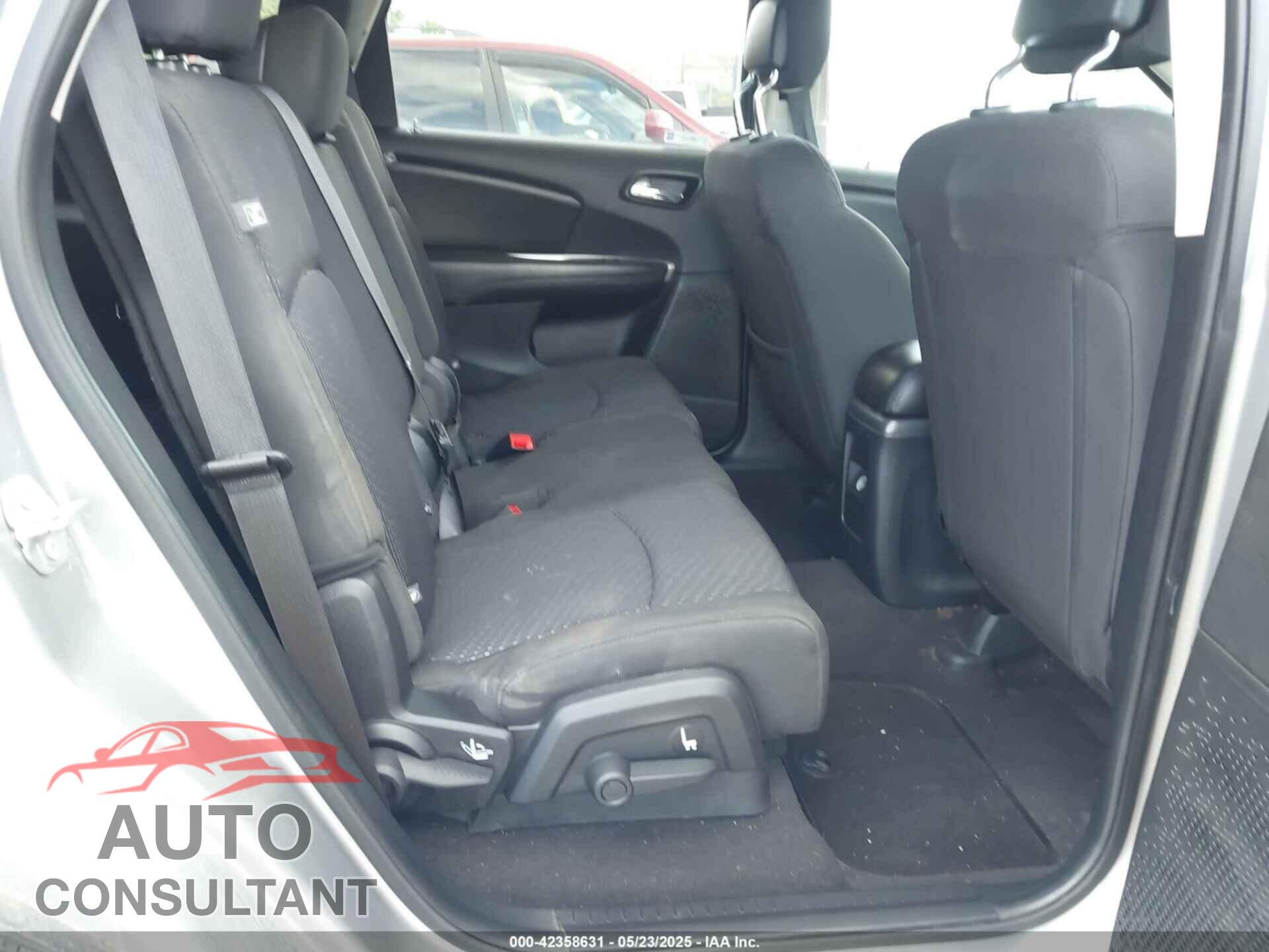 DODGE JOURNEY 2018 - 3C4PDCAB8JT520021