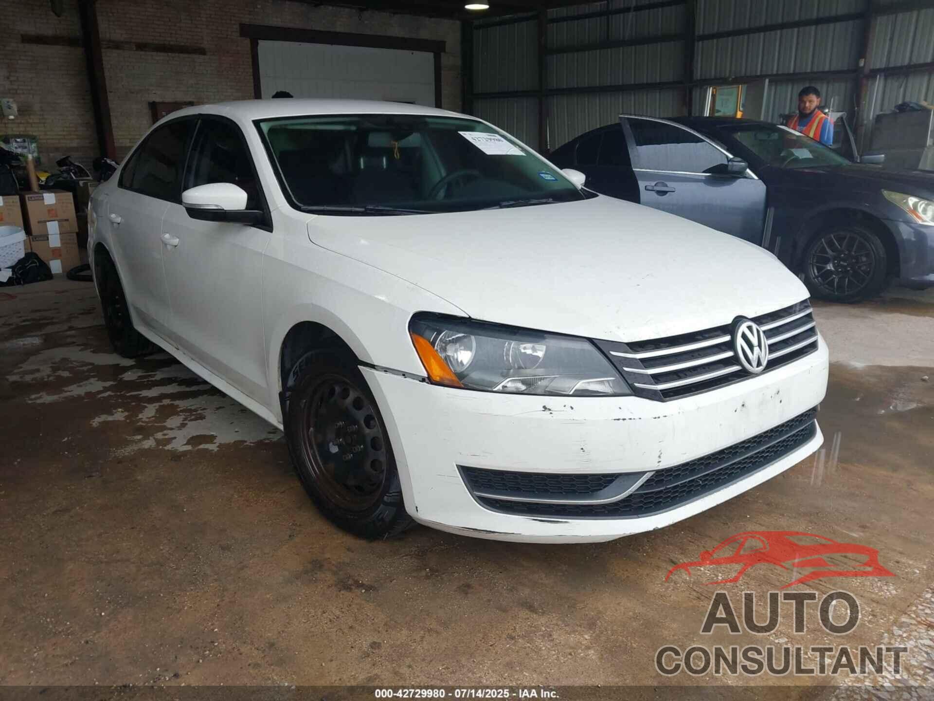 VOLKSWAGEN PASSAT 2015 - 1VWAT7A39FC040806