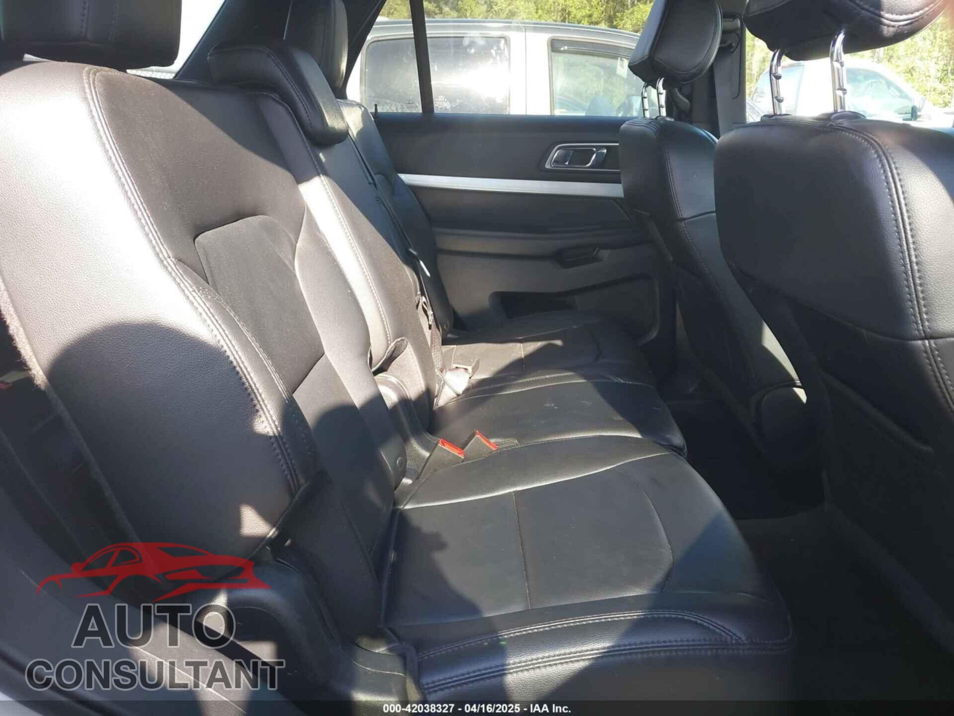 FORD EXPLORER 2016 - 1FM5K7D81GGC82882