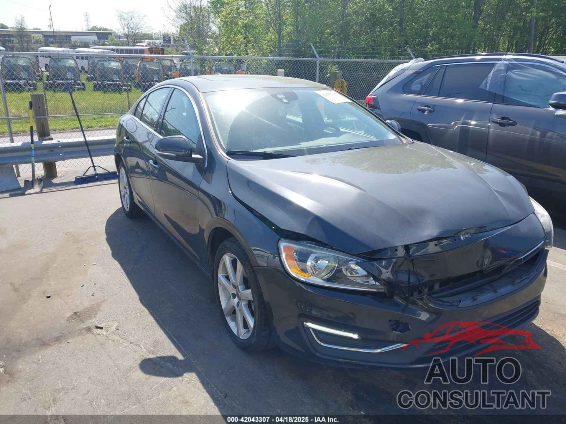 VOLVO S60 2016 - YV126MFK4G2399690