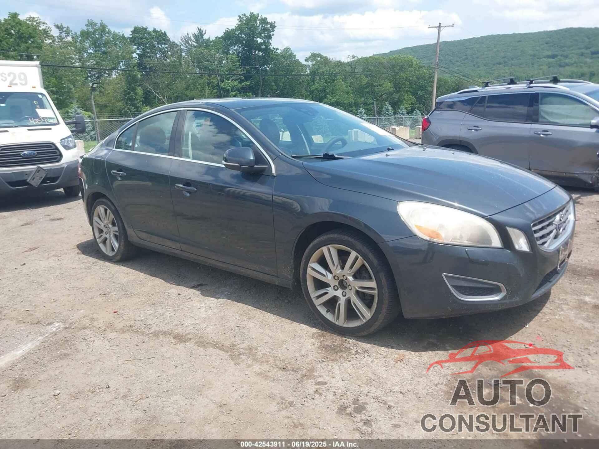 VOLVO S60 2013 - YV1612FH1D1223996