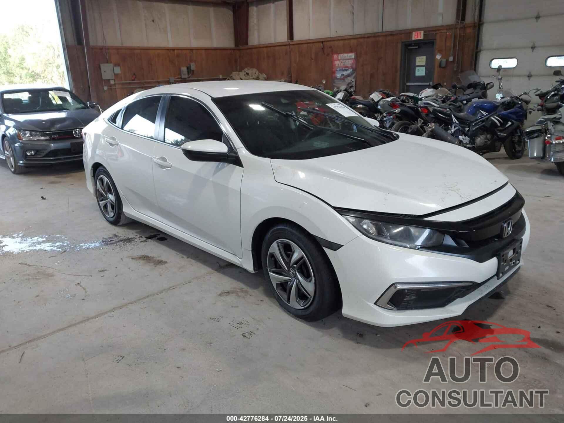 HONDA CIVIC 2019 - 2HGFC2F68KH557800