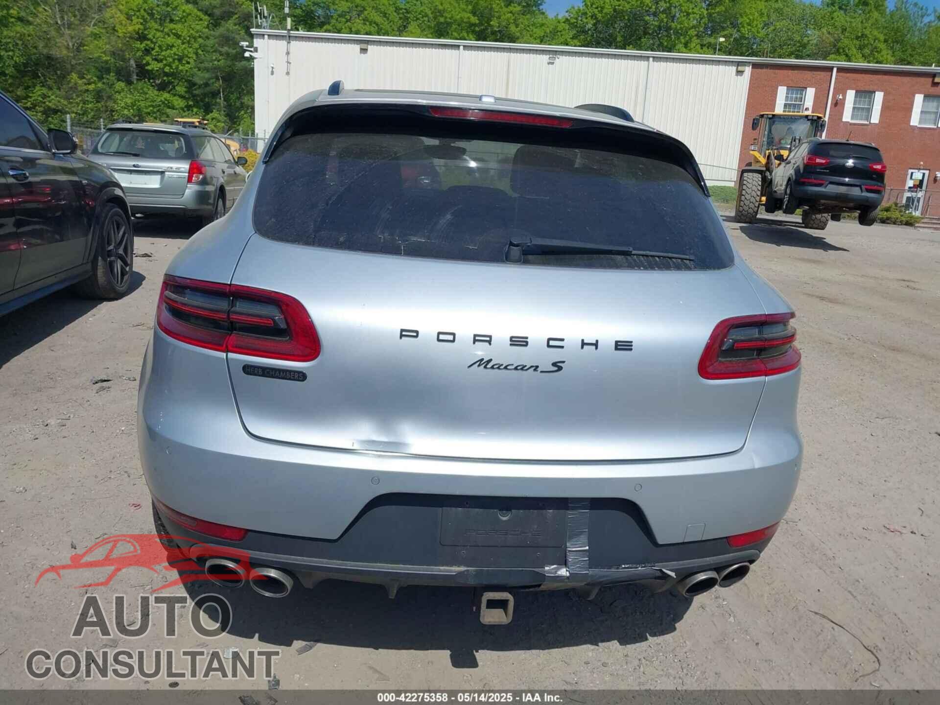 PORSCHE MACAN 2015 - WP1AB2A55FLB59381