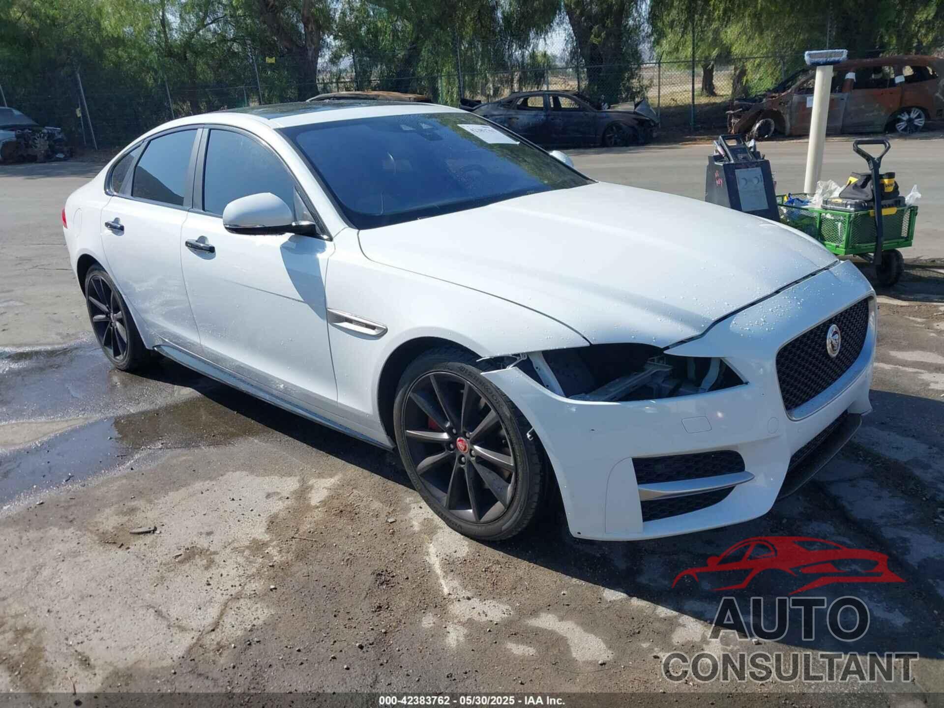 JAGUAR XF 2017 - SAJBF4BV2HCY33480