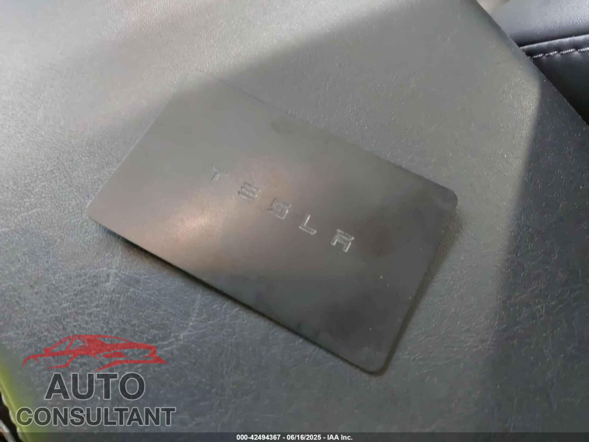 TESLA MODEL 3 2019 - 5YJ3E1EA1KF297953
