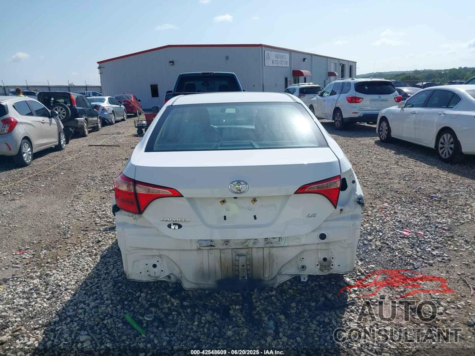 TOYOTA COROLLA 2017 - 2T1BURHEXHC946867