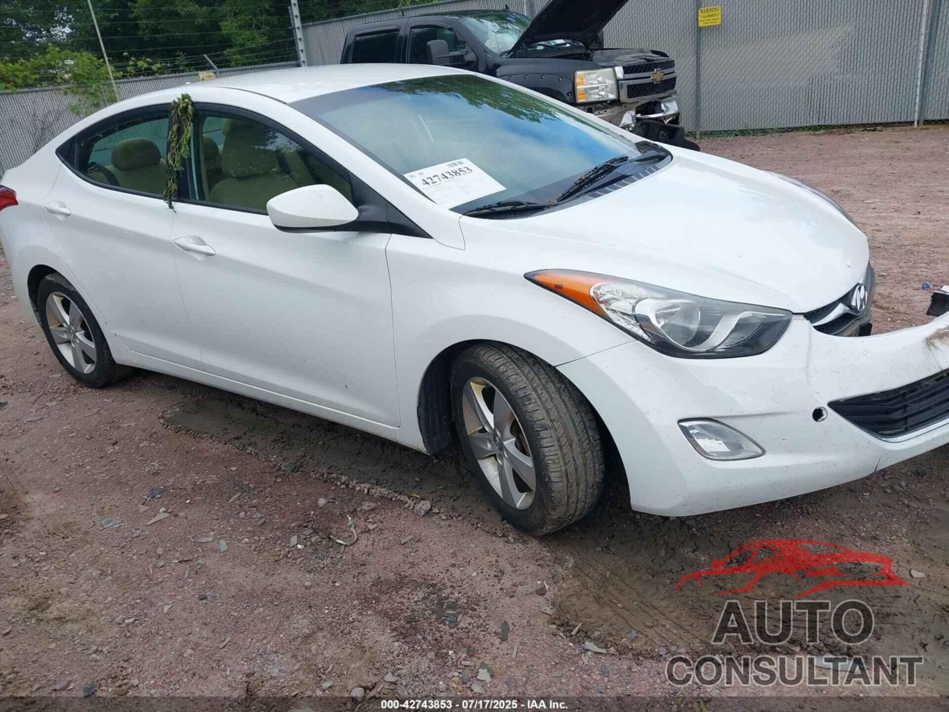HYUNDAI ELANTRA 2013 - 5NPDH4AE2DH366742