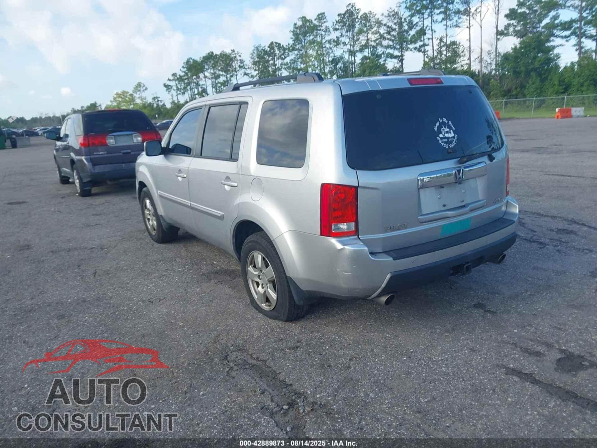 HONDA PILOT 2011 - 5FNYF4H55BB021133