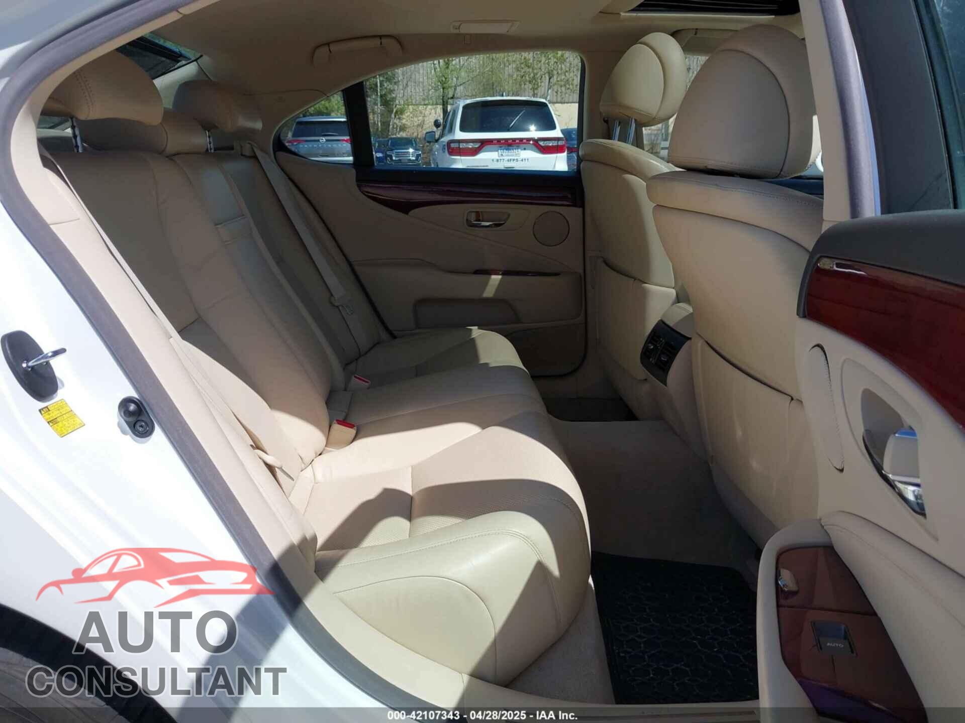 LEXUS LS 460 2012 - JTHCL5EF4C5014049