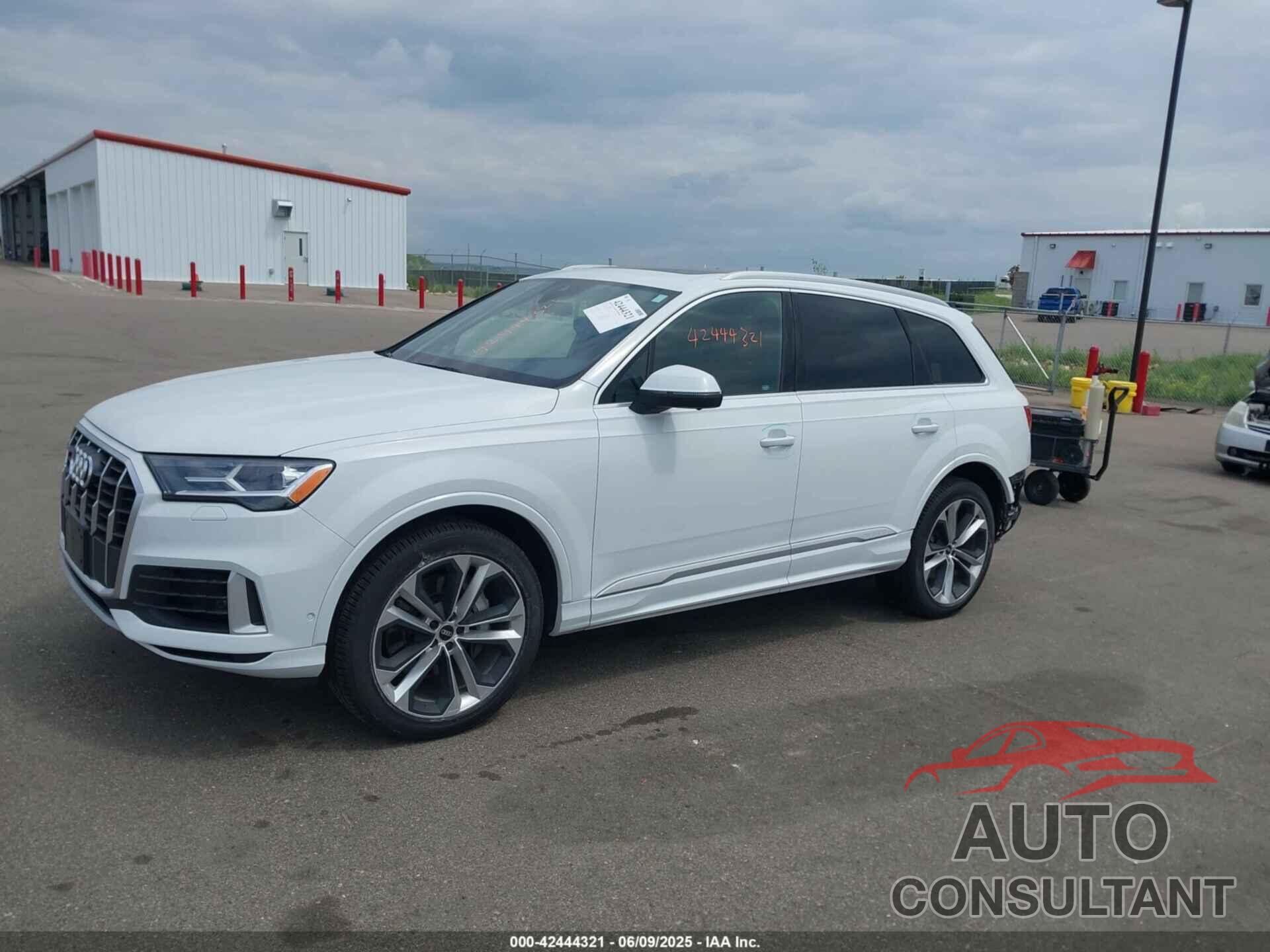 AUDI Q7 2021 - WA1LXAF75MD021454
