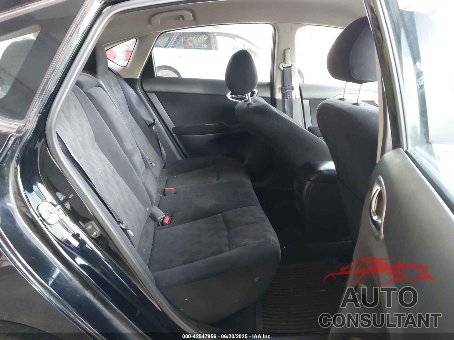 NISSAN SENTRA 2013 - 3N1AB7AP4DL608506