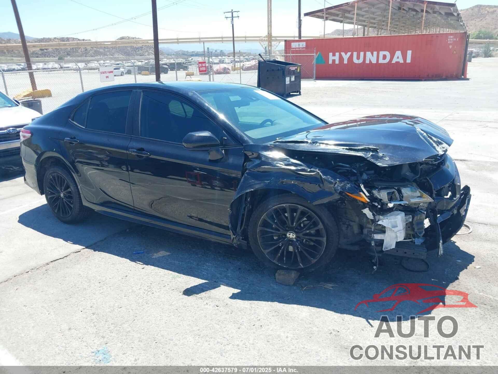 TOYOTA CAMRY 2020 - 4T1G11AK1LU369203