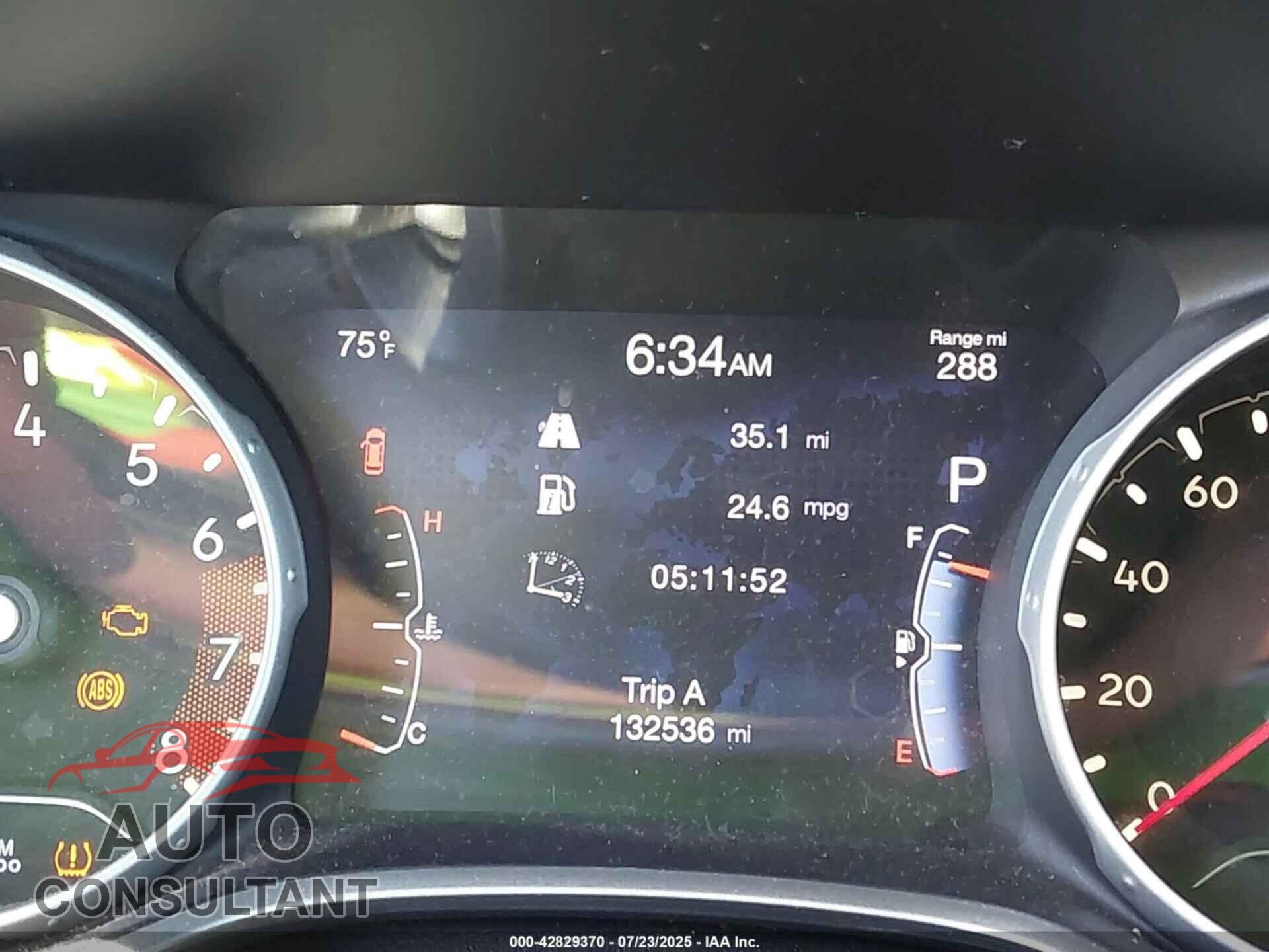 JEEP COMPASS 2018 - 3C4NJCBB7JT460974