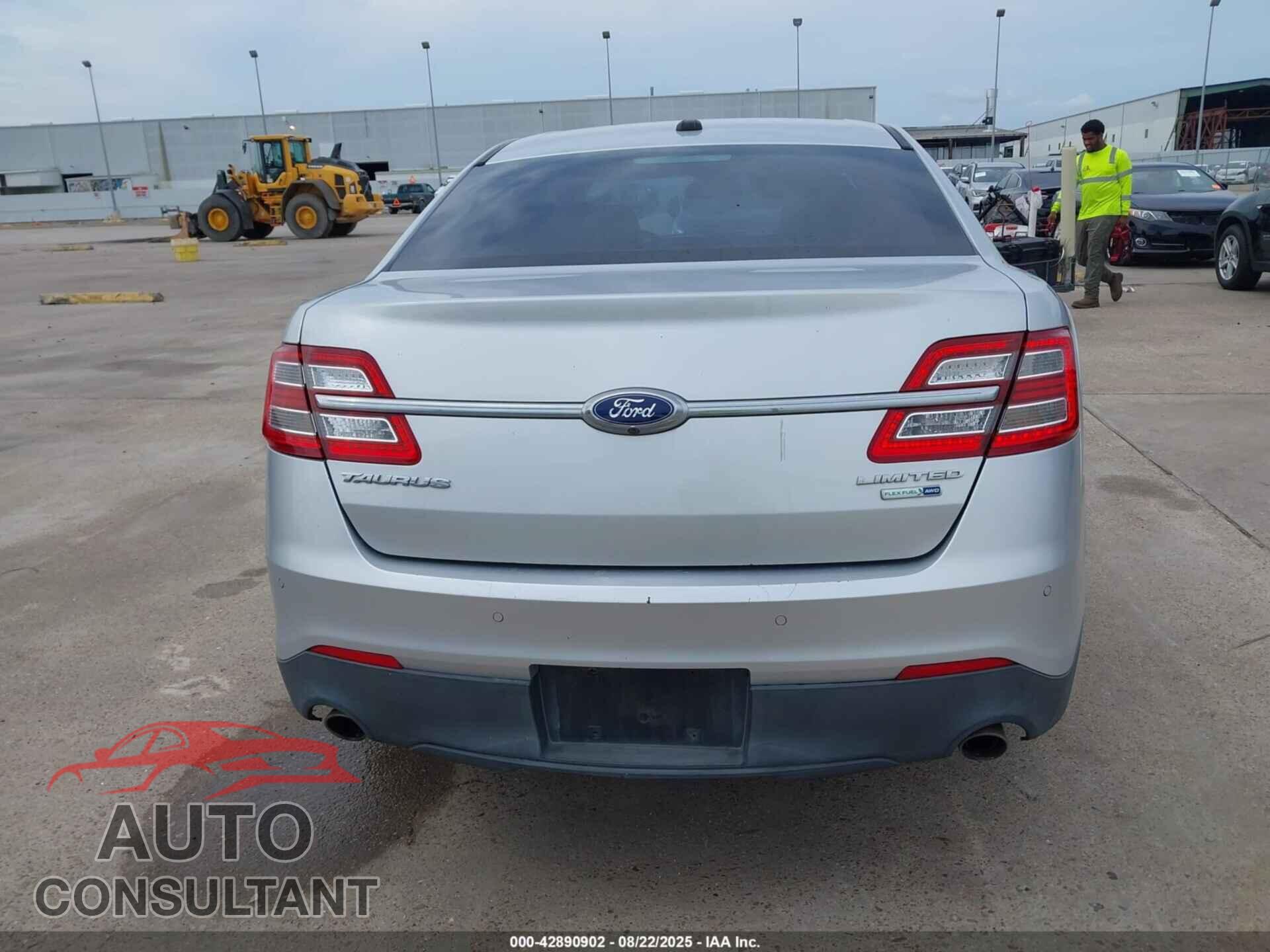 FORD TAURUS 2013 - 1FAHP2F84DG200034