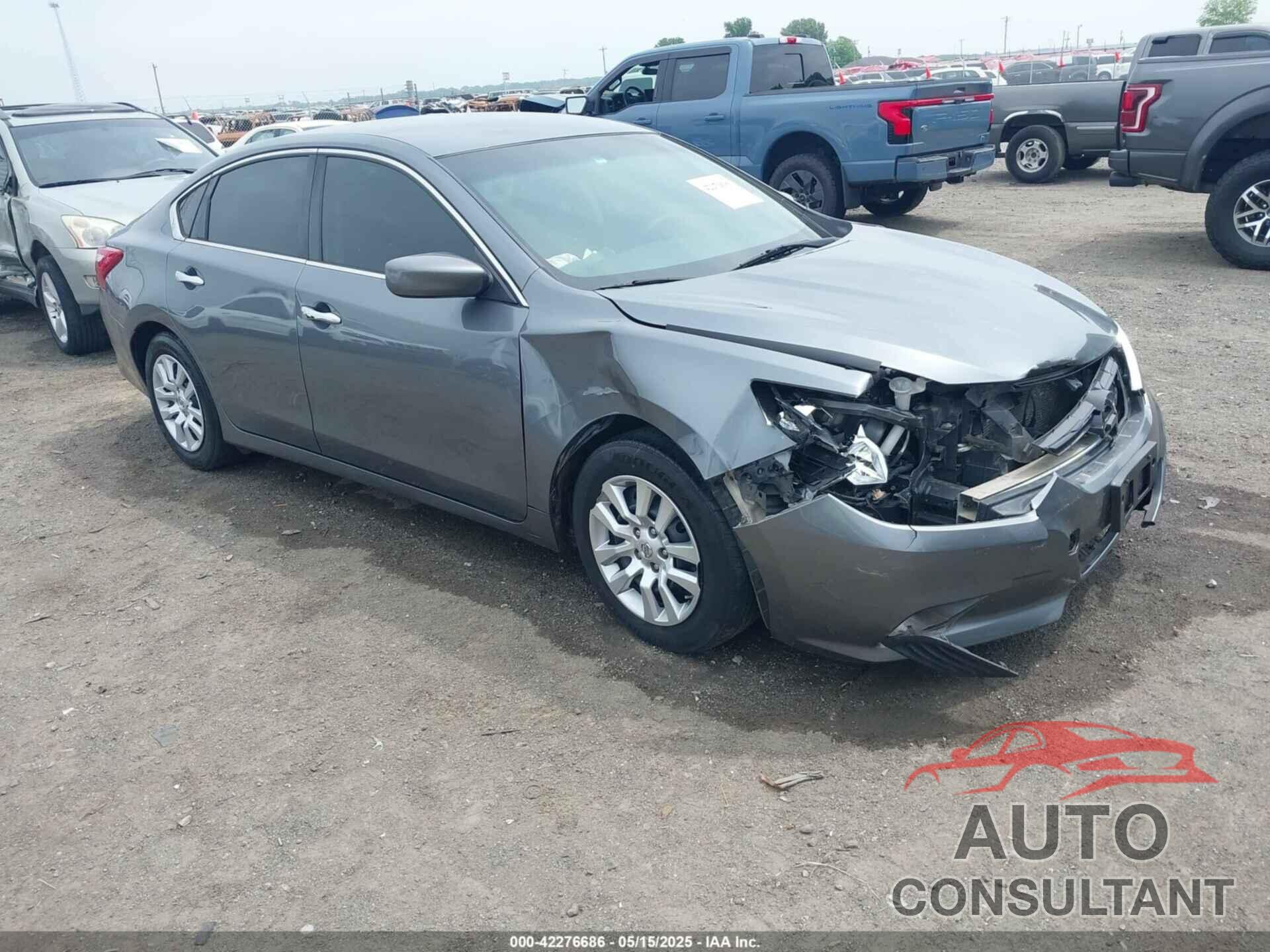 NISSAN ALTIMA 2017 - 1N4AL3AP5HN350673