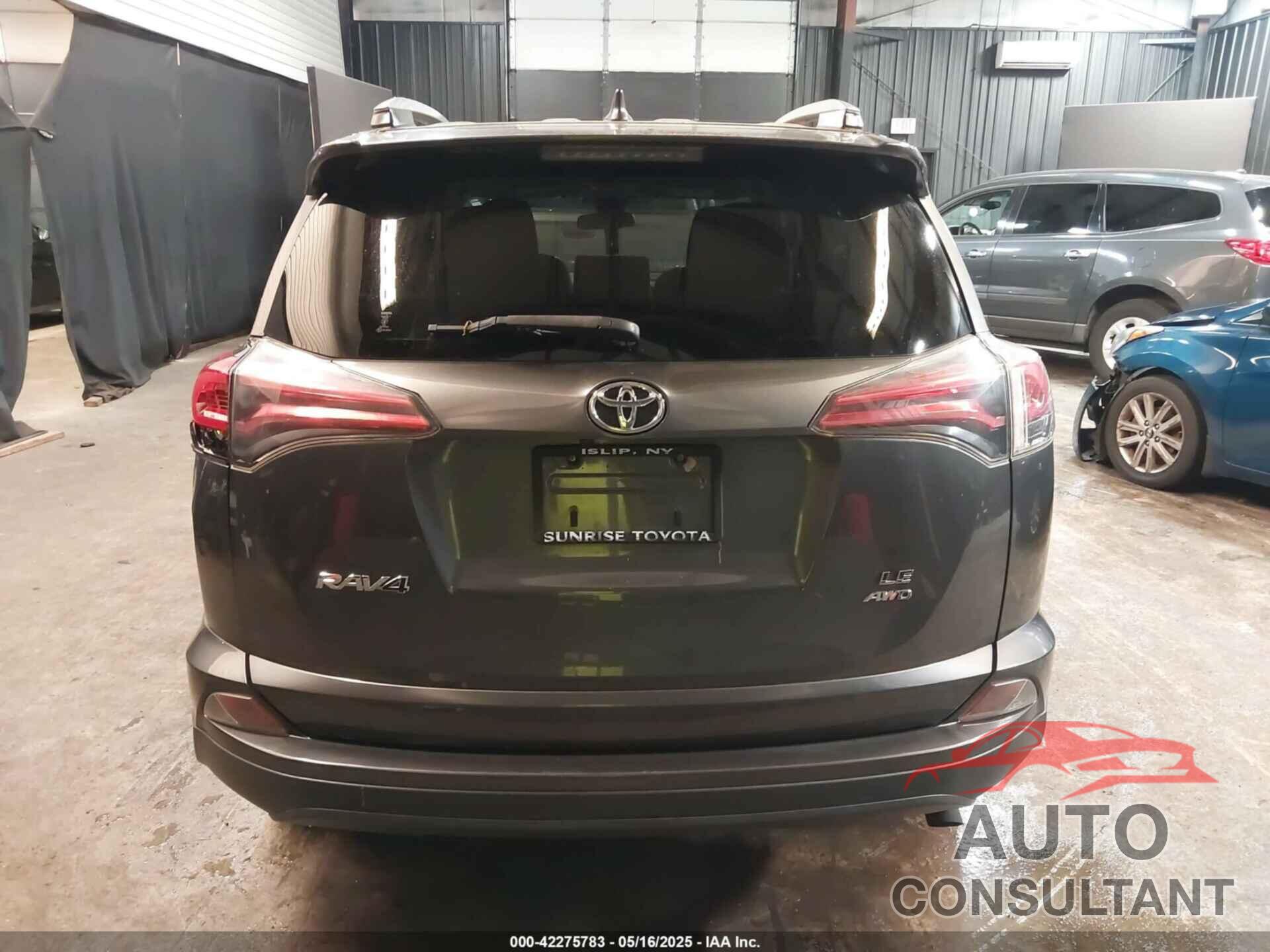 TOYOTA RAV4 2018 - JTMBFREVXJJ732745