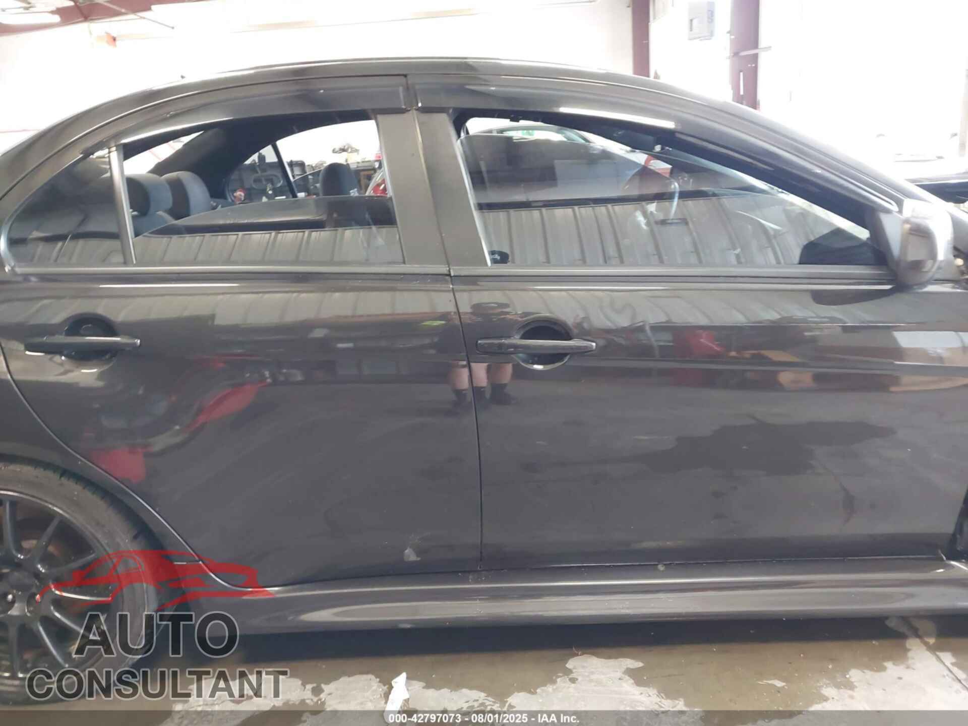 MITSUBISHI LANCER EVOLUTION 2013 - JA32W8FV2DU016660