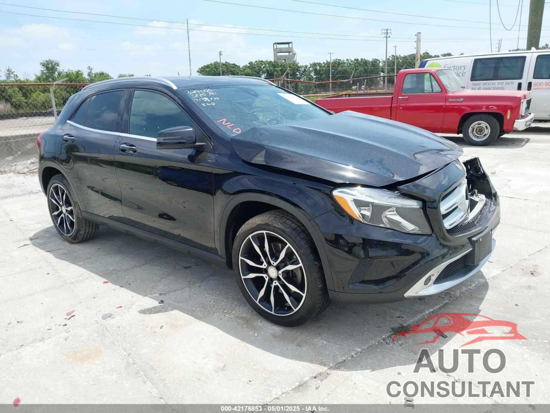 MERCEDES-BENZ GLA 250 2017 - WDCTG4GB7HJ329804