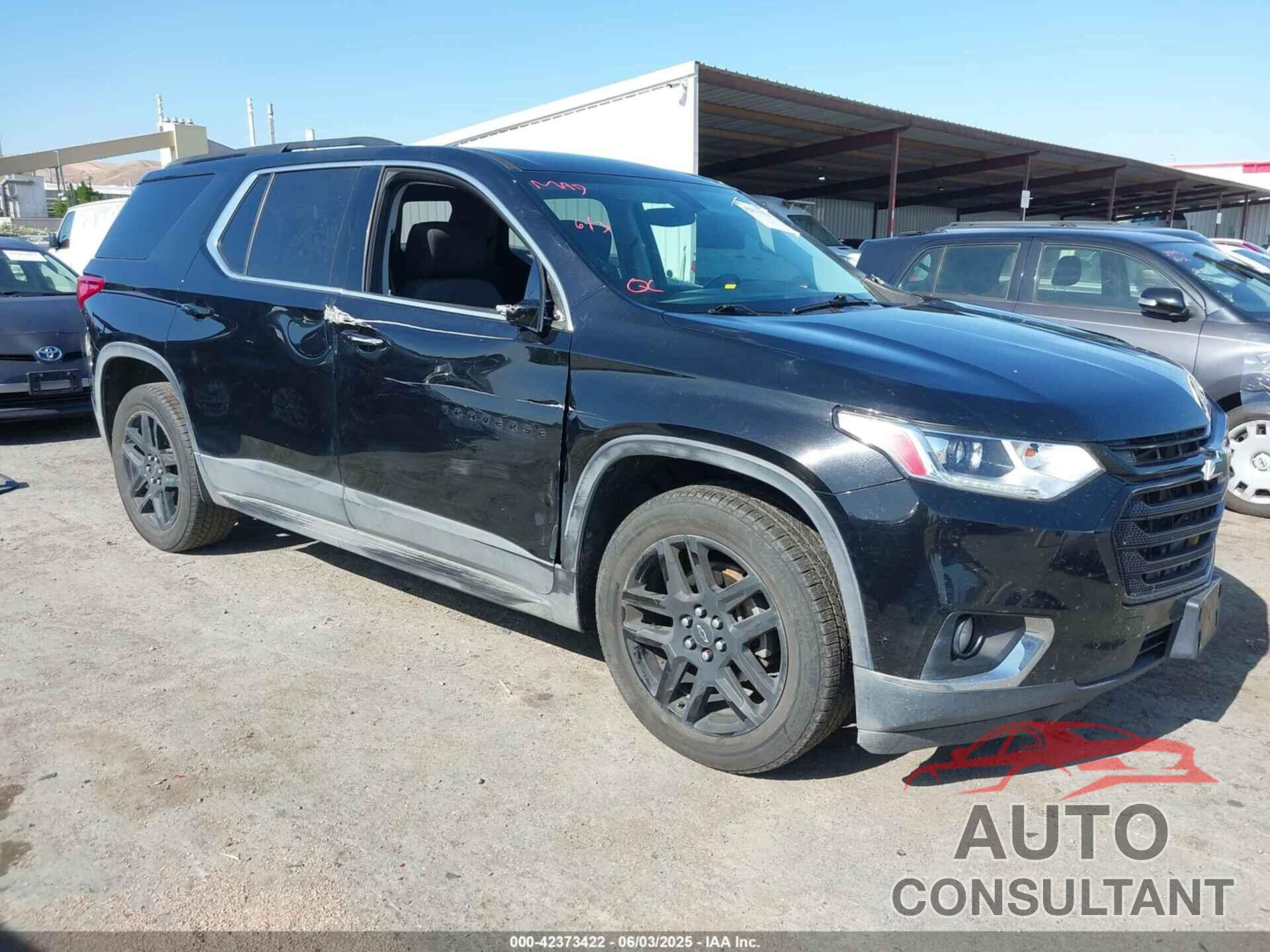 CHEVROLET TRAVERSE 2019 - 1GNEVGKW7KJ208656