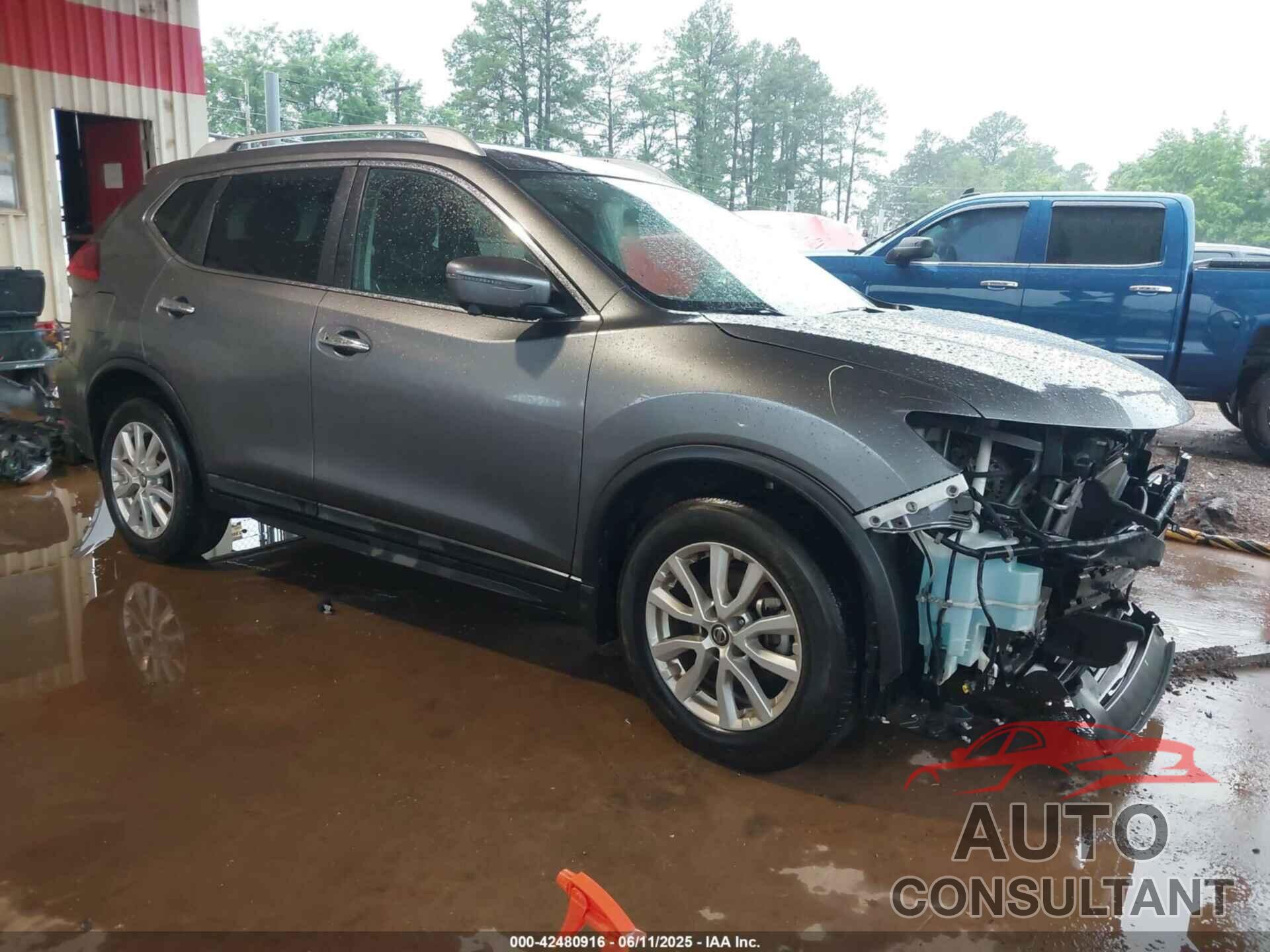 NISSAN ROGUE 2017 - 5N1AT2MT4HC880816