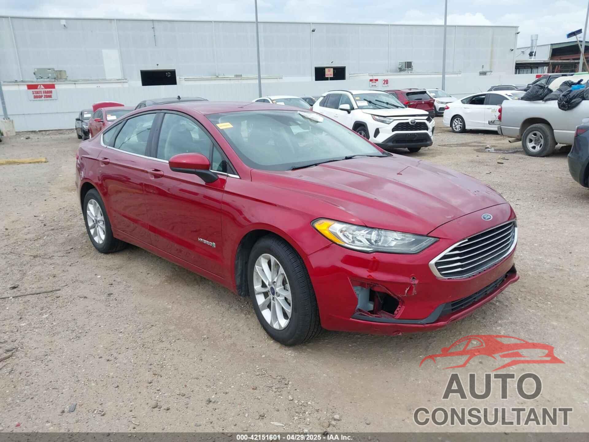 FORD FUSION HYBRID 2019 - 3FA6P0LU6KR257130