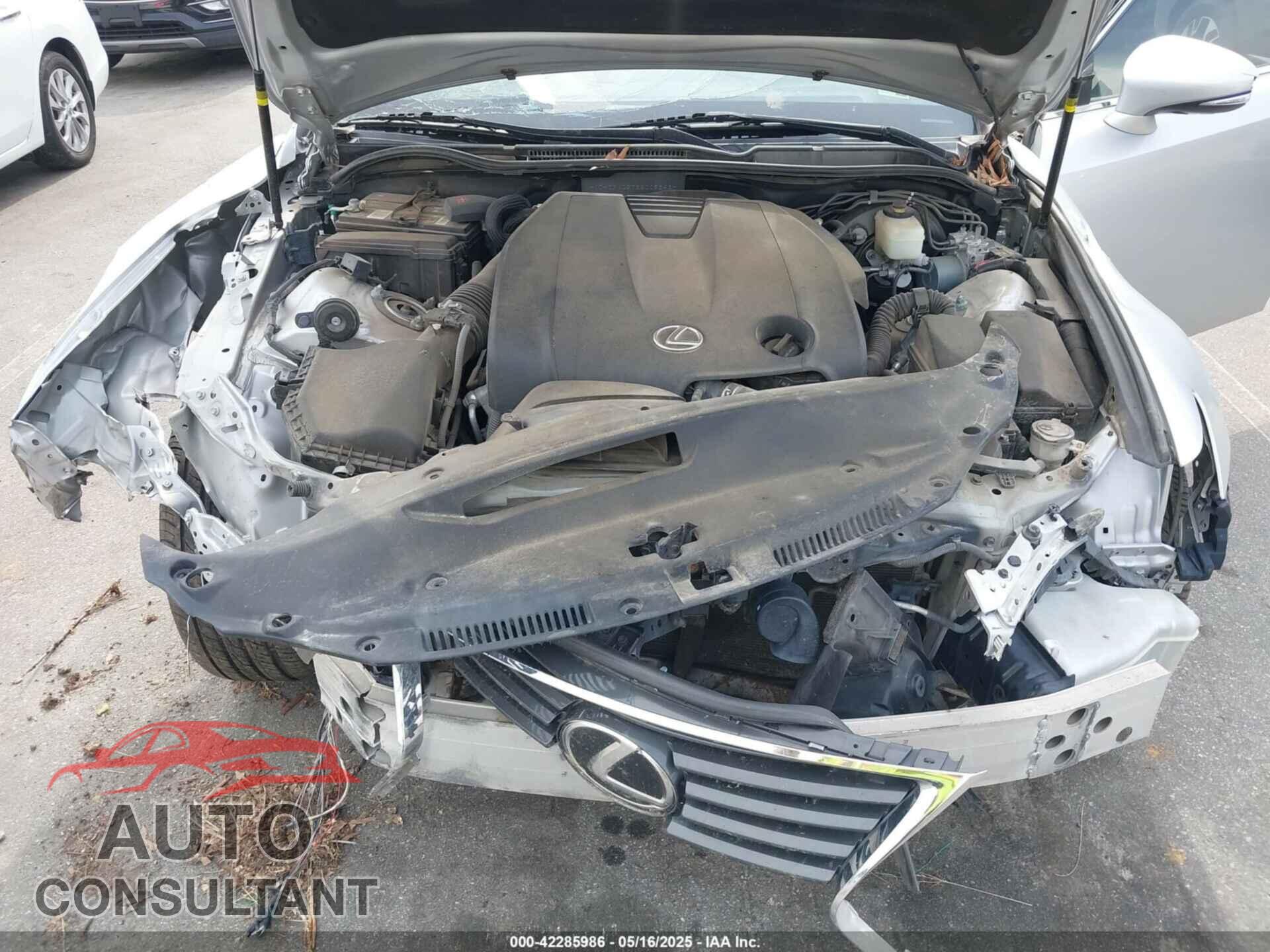 LEXUS IS 2014 - JTHCF1D27E5009848