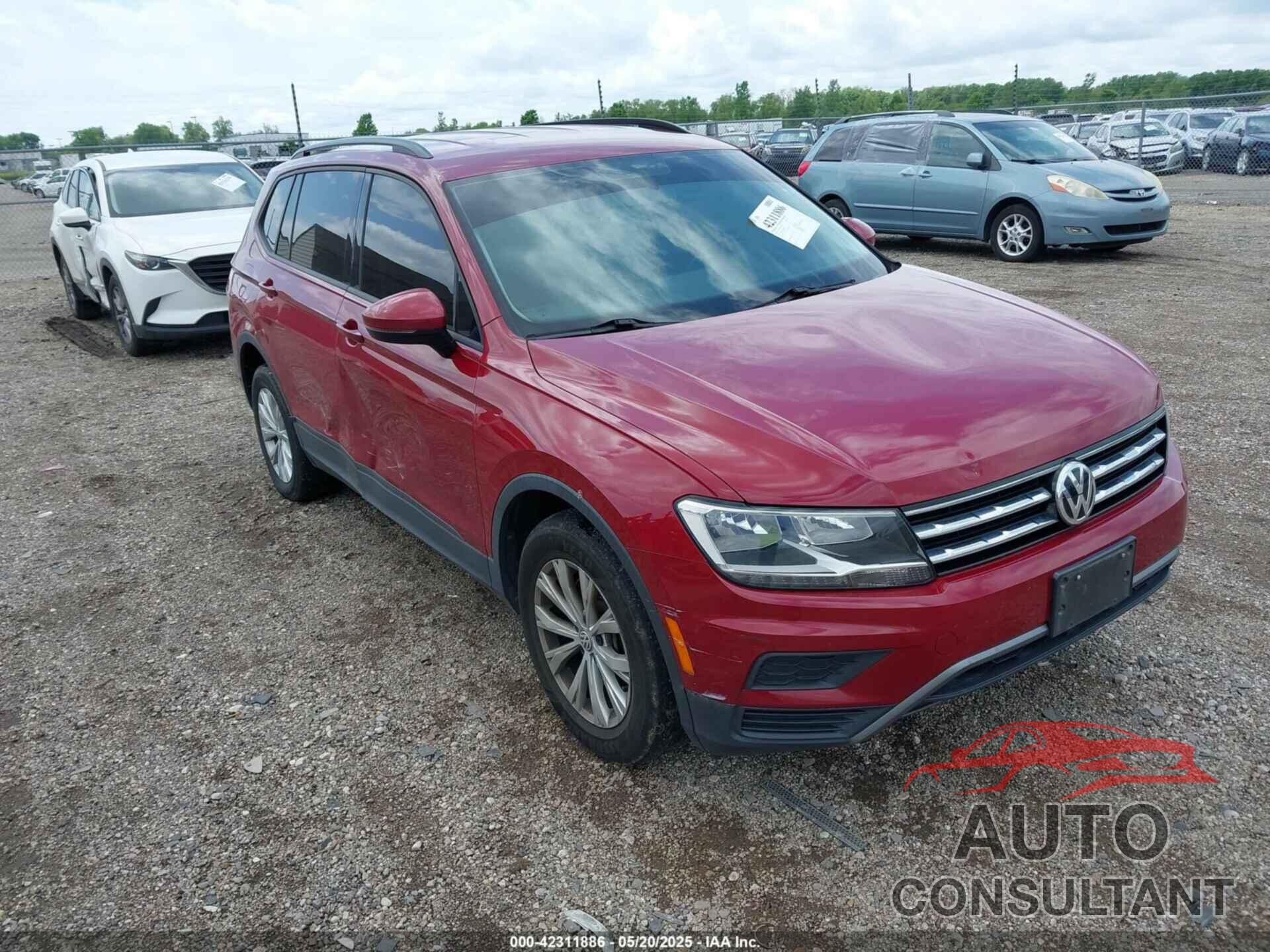 VOLKSWAGEN TIGUAN 2018 - 3VV1B7AX3JM045193