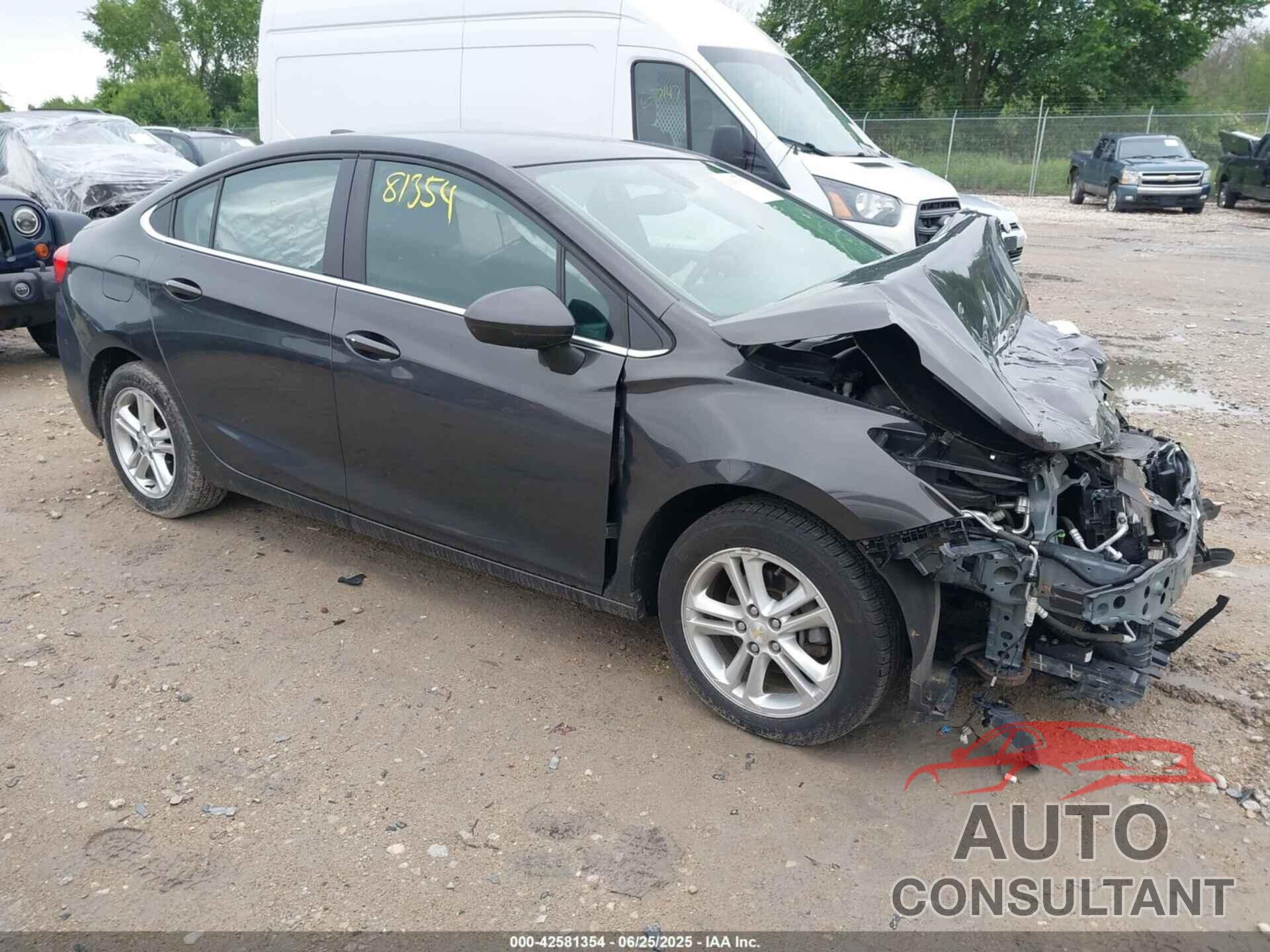 CHEVROLET CRUZE 2017 - 1G1BE5SM9H7233250