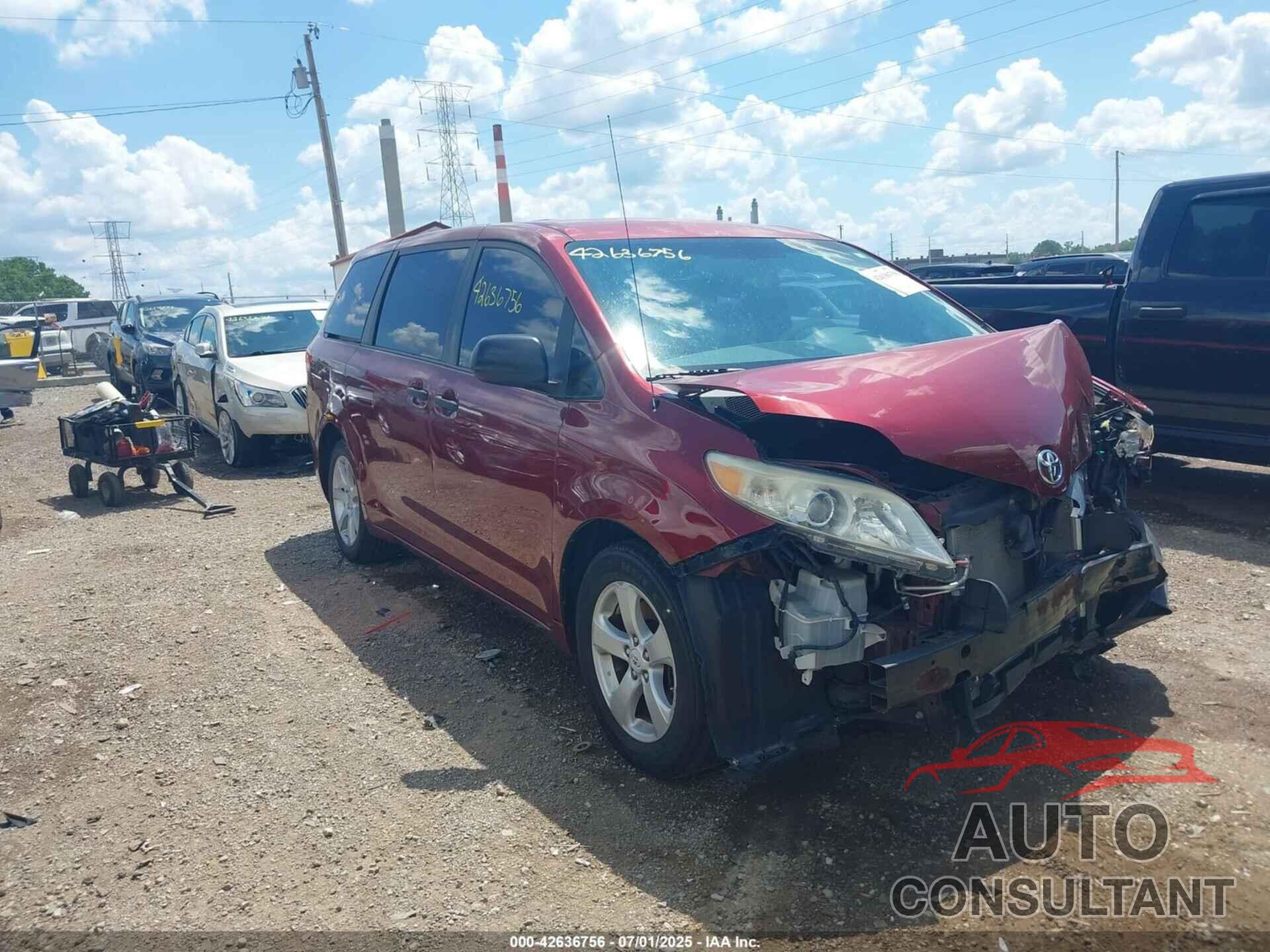TOYOTA SIENNA 2011 - 5TDZK3DC0BS031952