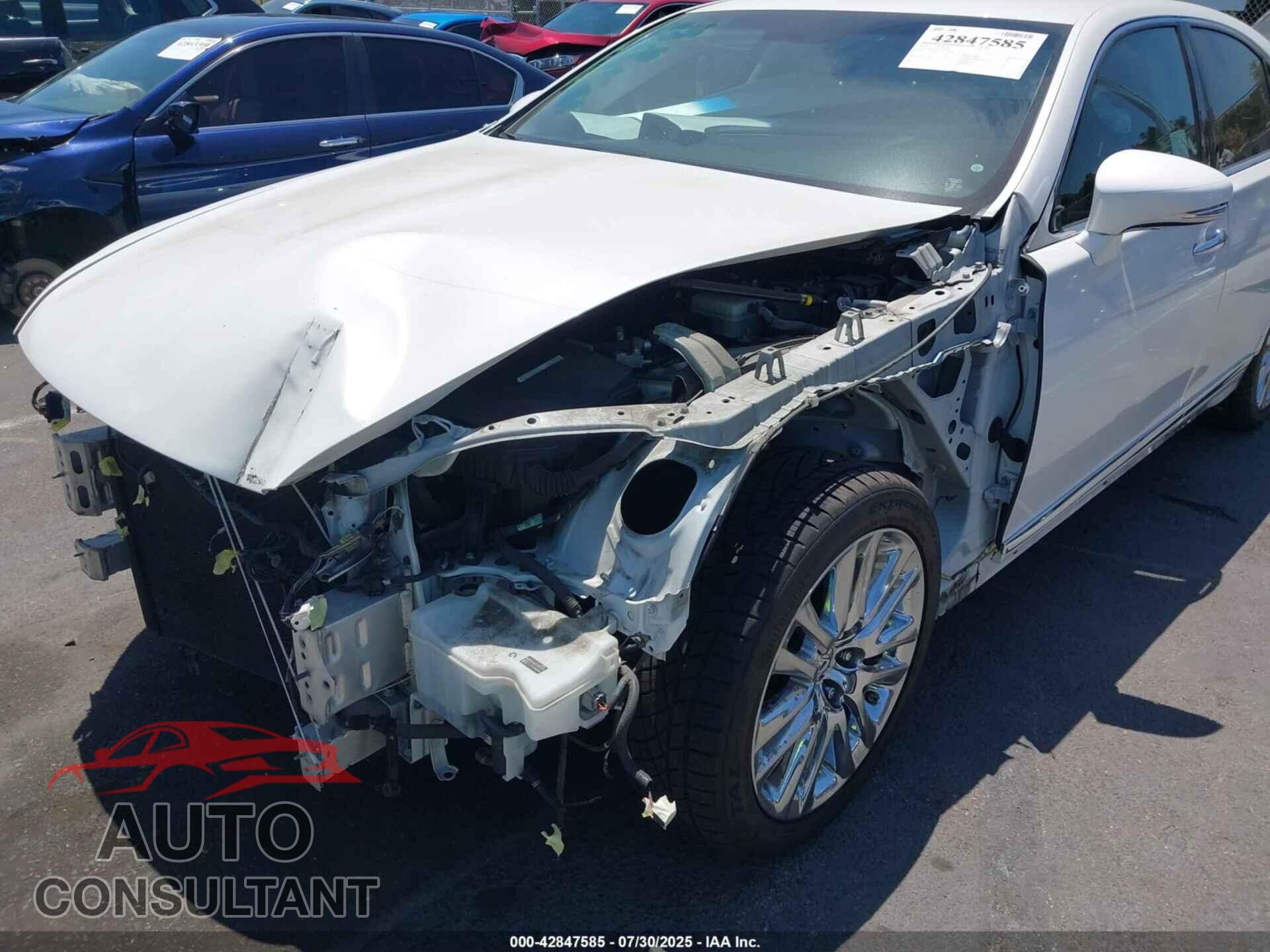 LEXUS LS 460 2015 - JTHBL5EF4F5136698