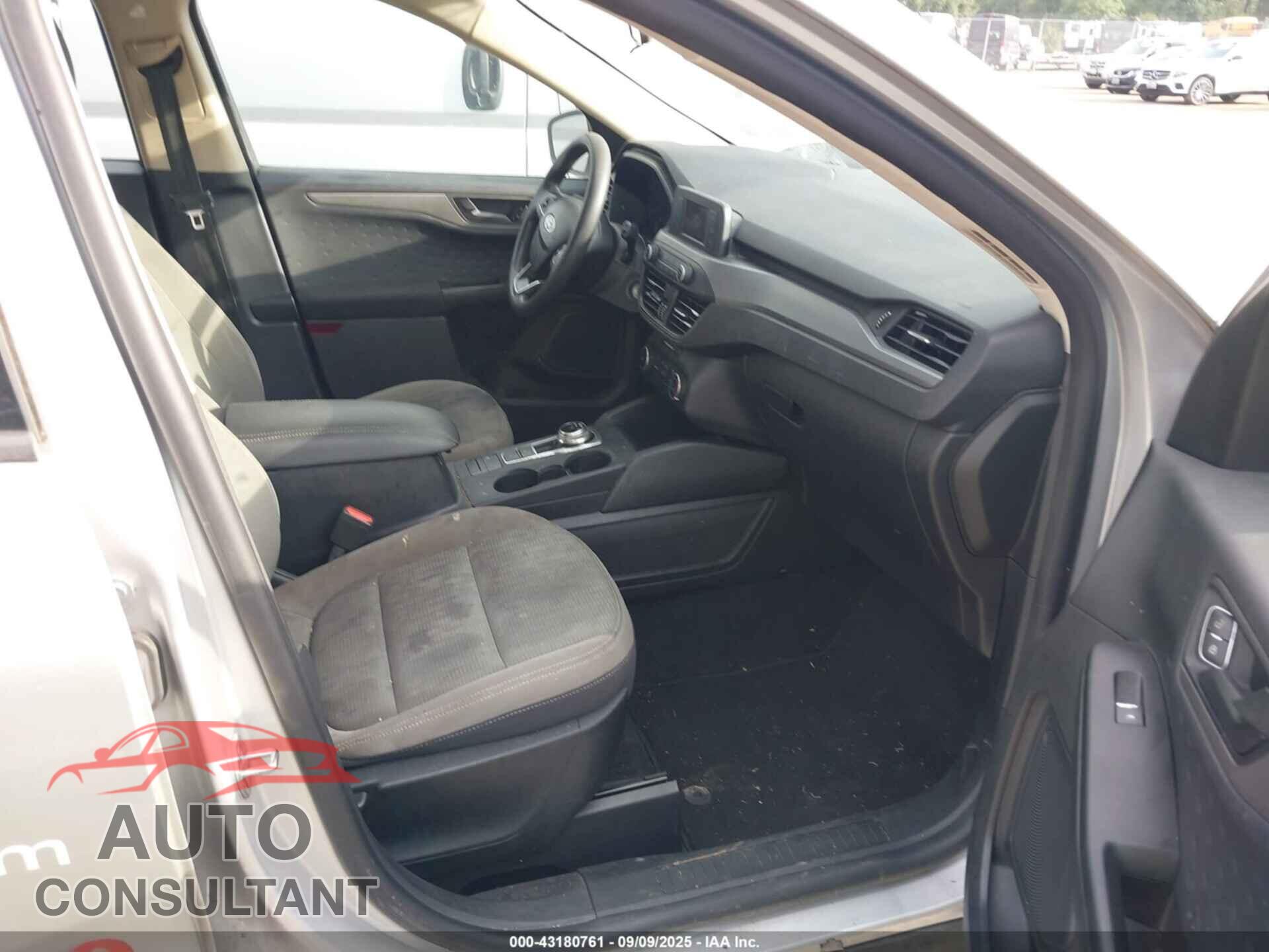 FORD ESCAPE 2020 - 1FMCU0F69LUA58260