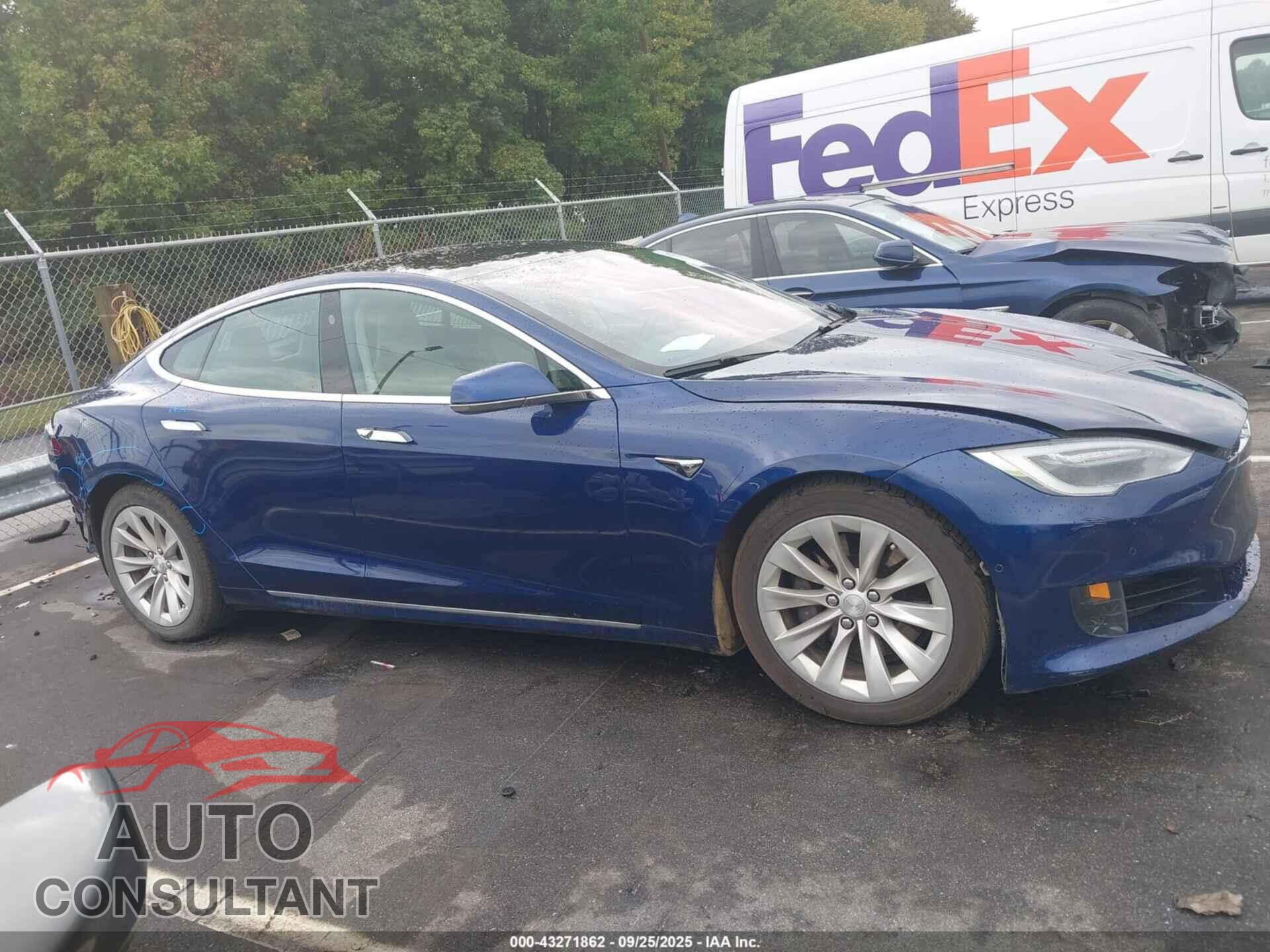 TESLA MODEL S 2017 - 5YJSA1E2XHF199545