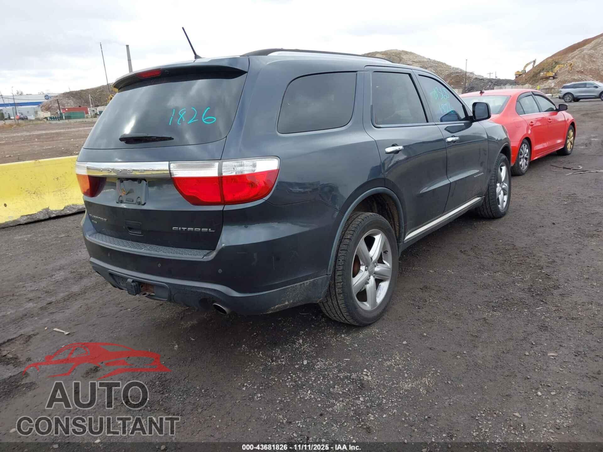 DODGE DURANGO 2013 - 1C4SDJET0DC652403