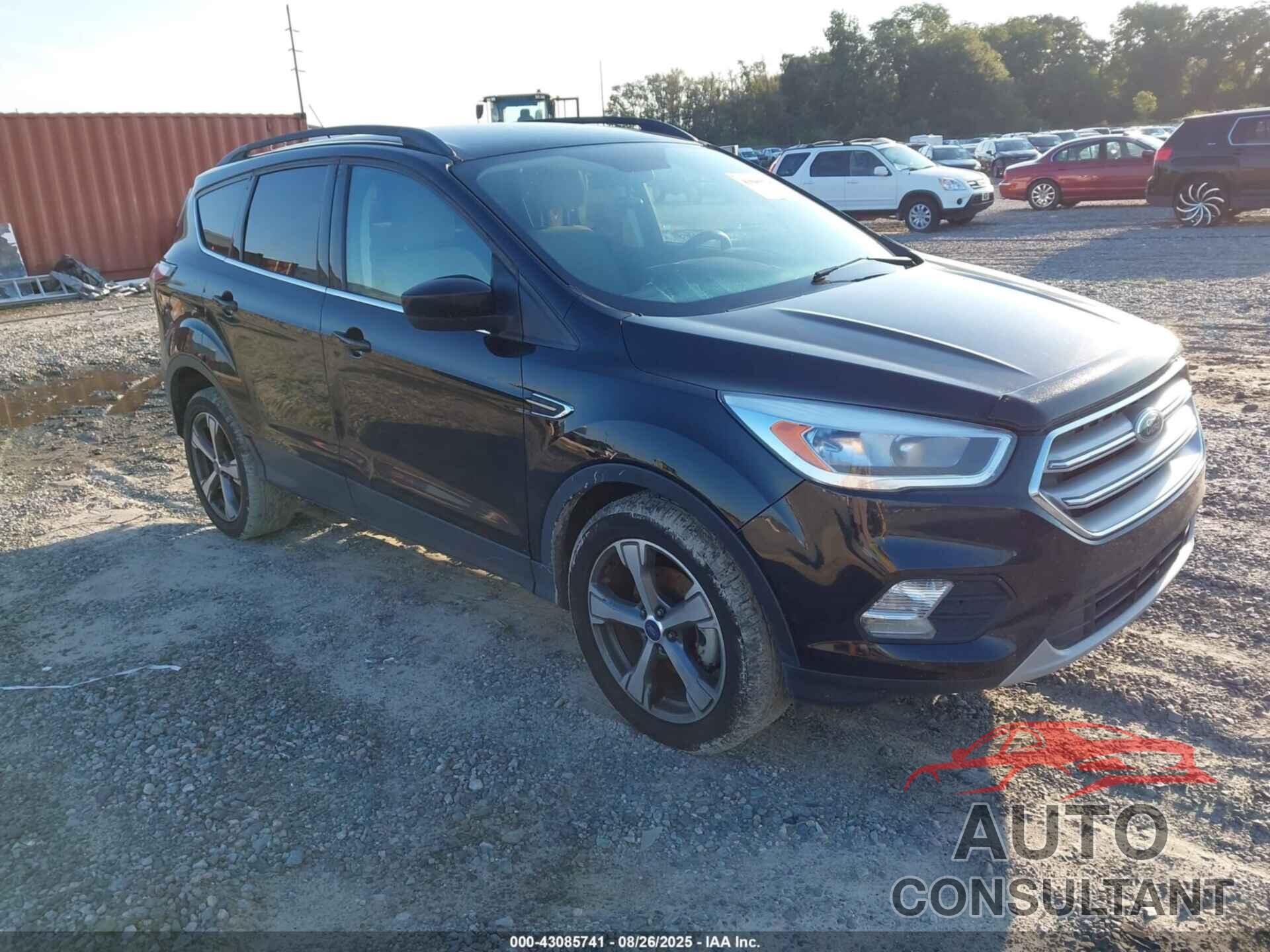 FORD ESCAPE 2017 - 1FMCU0GD1HUA45555