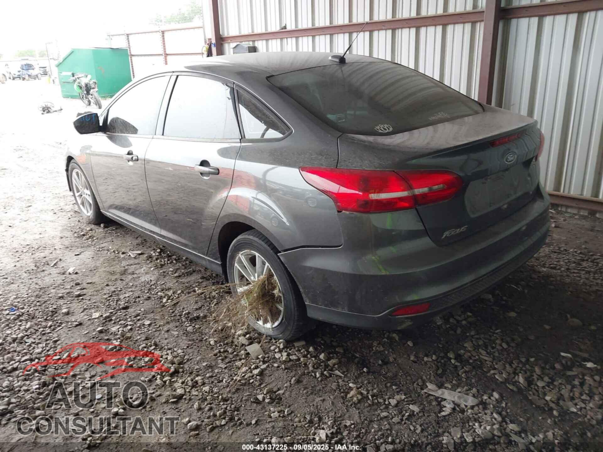 FORD FOCUS 2017 - 1FADP3F24HL299533