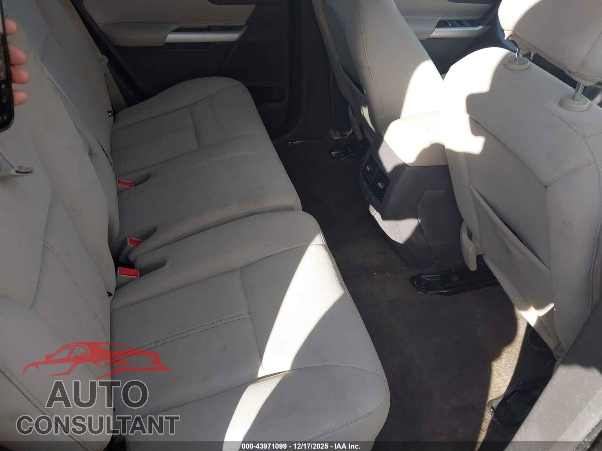 FORD EDGE 2013 - 2FMDK3GC8DBA79334