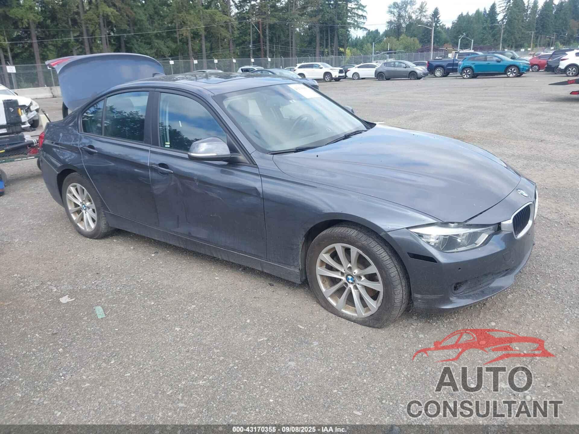 BMW 320I 2018 - WBA8E5G53JNV03252