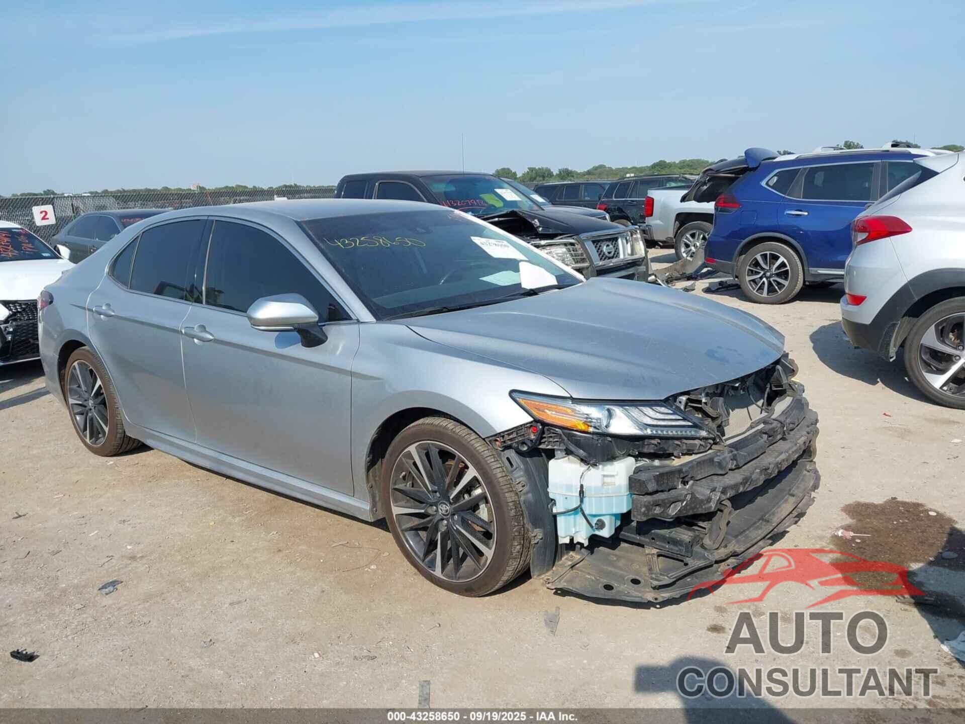 TOYOTA CAMRY 2019 - 4T1B61HKXKU250193