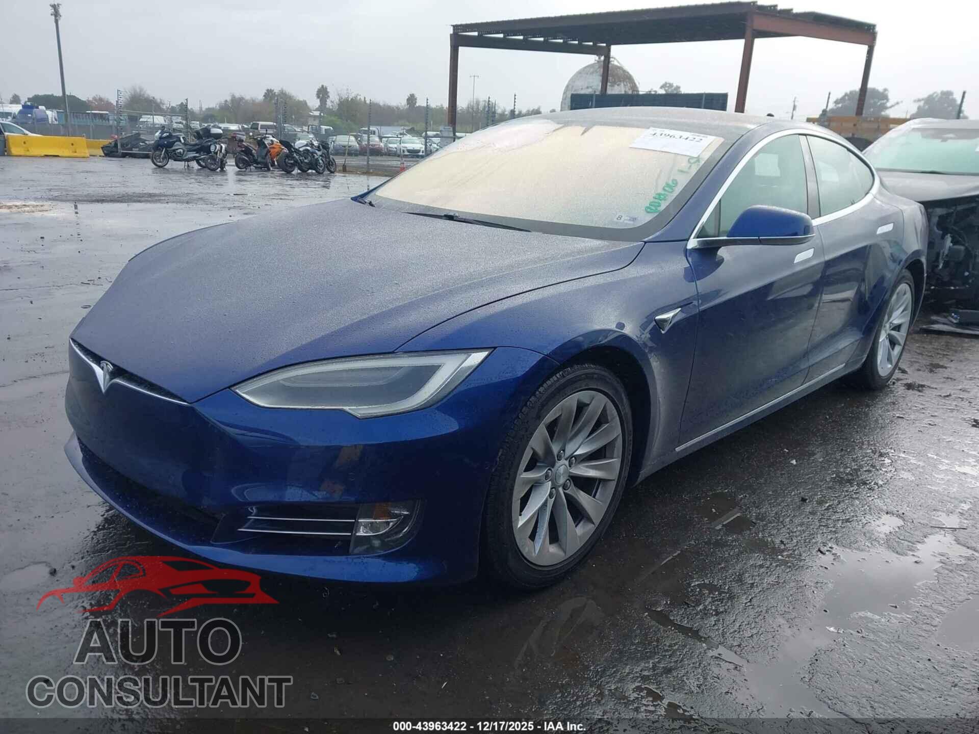 TESLA MODEL S 2017 - 5YJSA1E2XHF202430