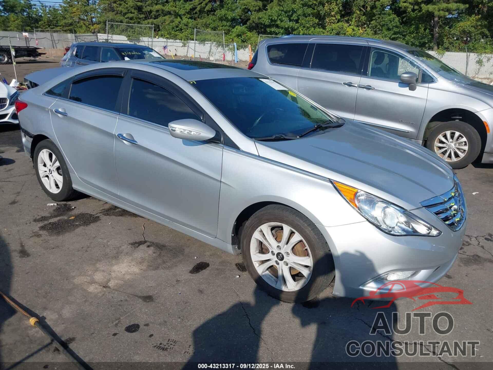 HYUNDAI SONATA 2011 - 5NPEC4AC2BH235616