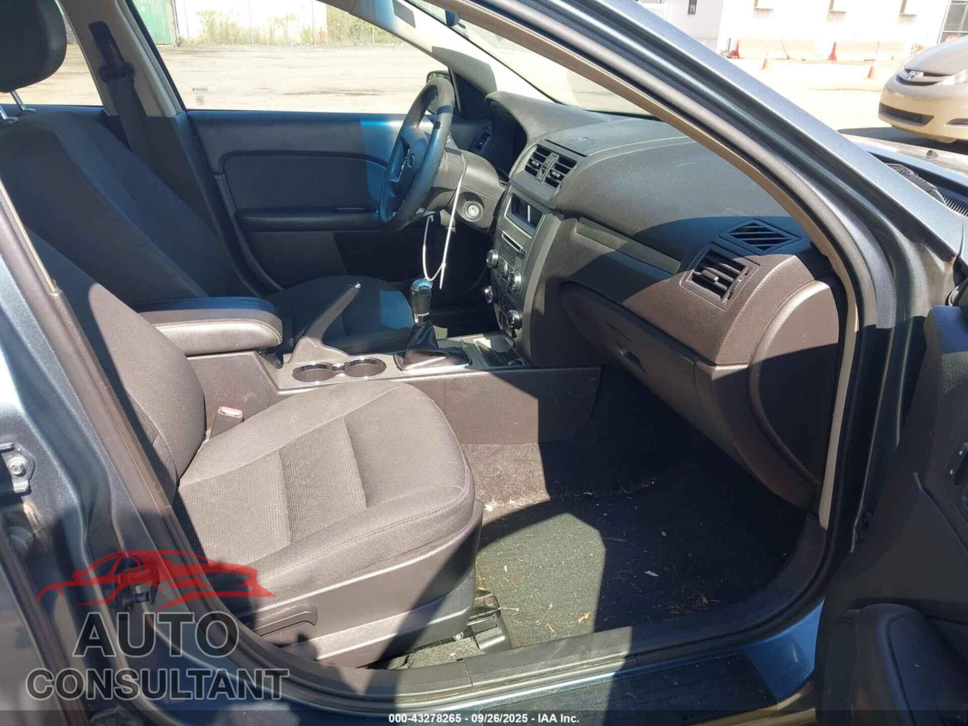 FORD FUSION 2011 - 3FAHP0HAXBR268221