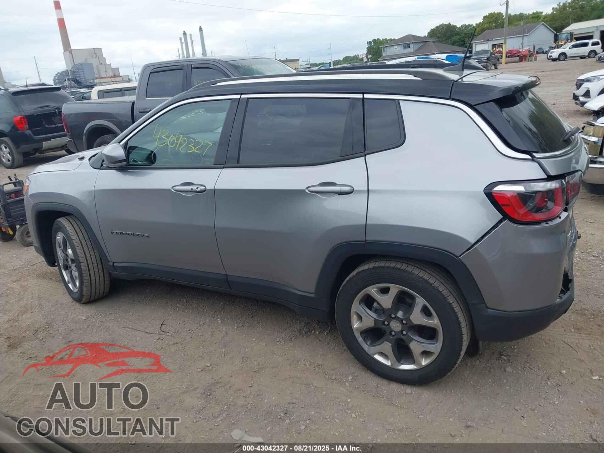 JEEP COMPASS 2018 - 3C4NJDCB9JT135960