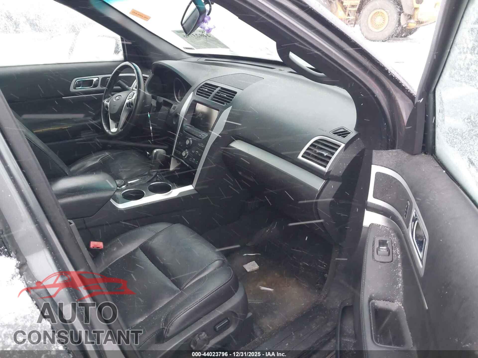 FORD EXPLORER 2013 - 1FM5K8D89DGA24997